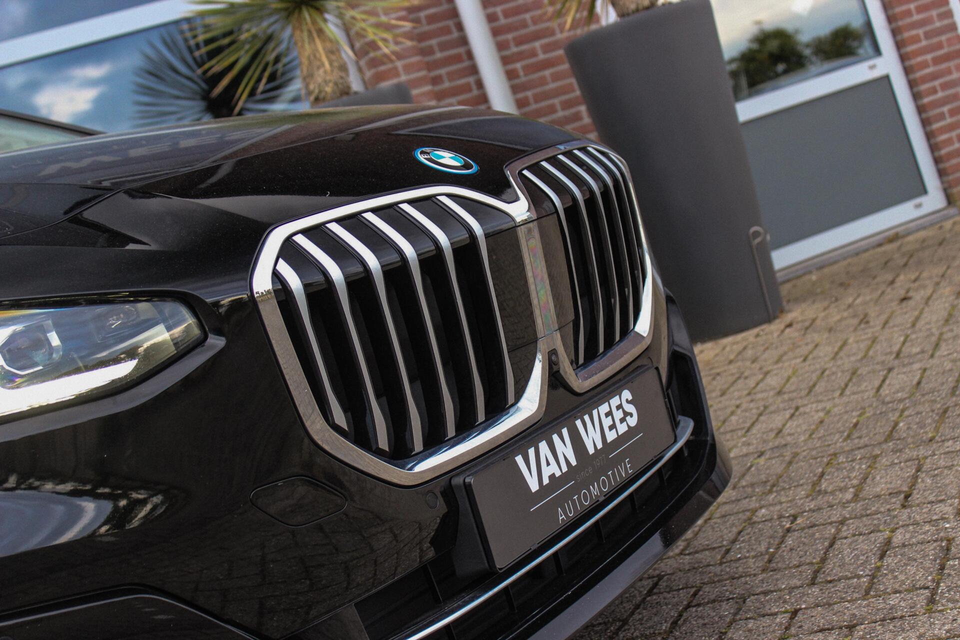 Foto van BMW 230e xDrive Active Tourer