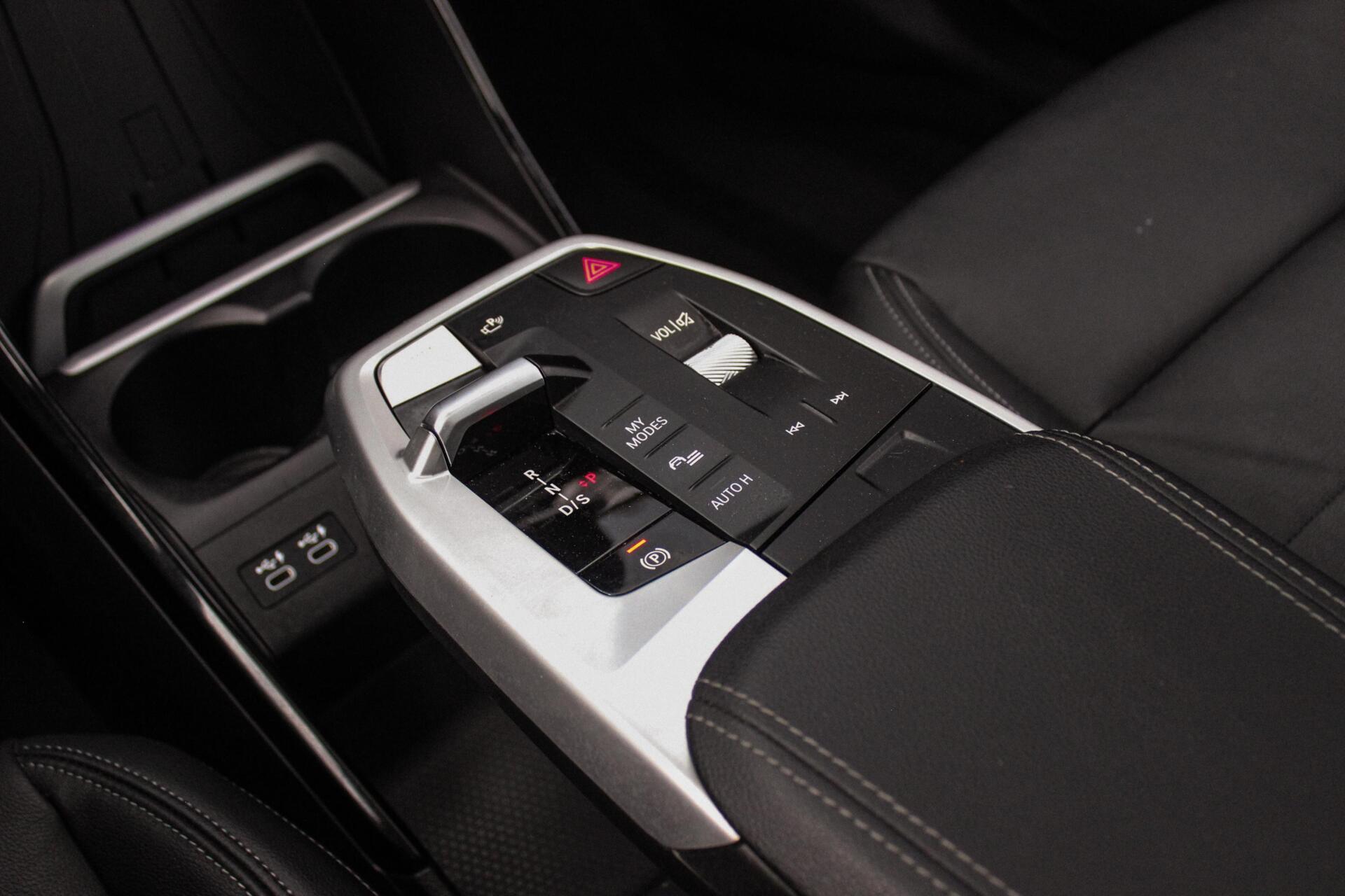 Foto van BMW 230e xDrive Active Tourer