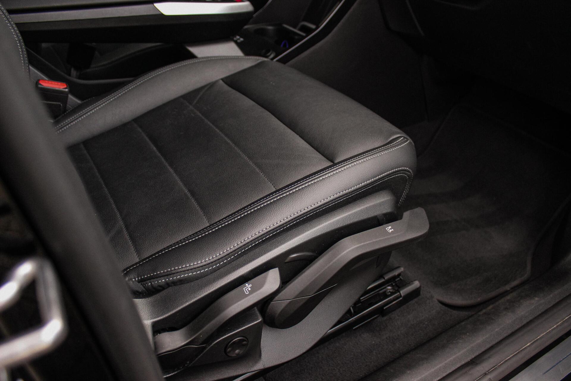 Foto van BMW 230e xDrive Active Tourer