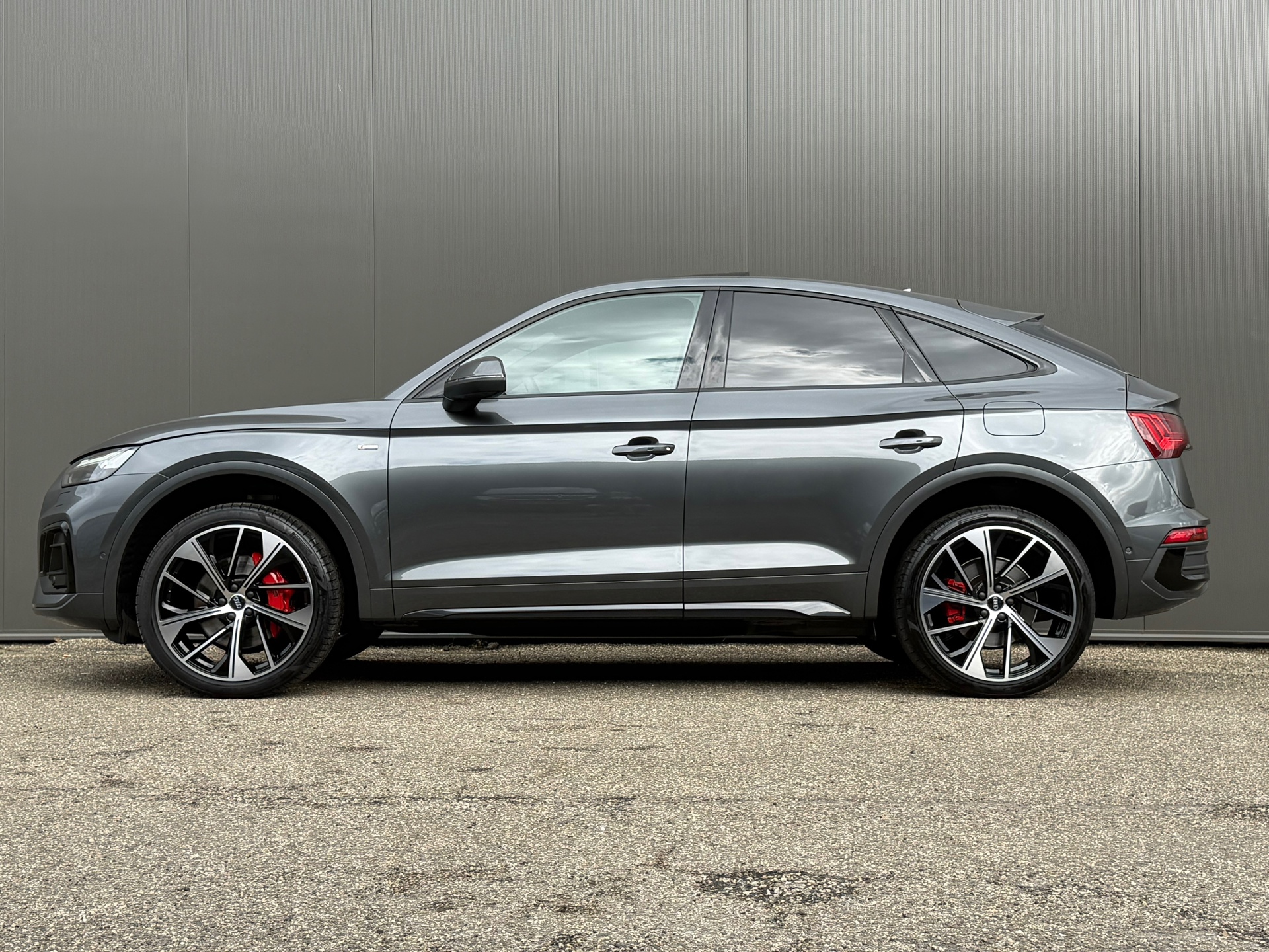 Foto van Audi Q5 Sportback 55 TFSI E