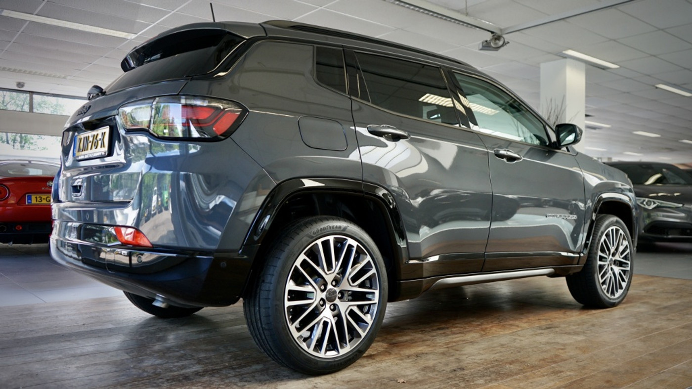 Foto van Jeep Compass