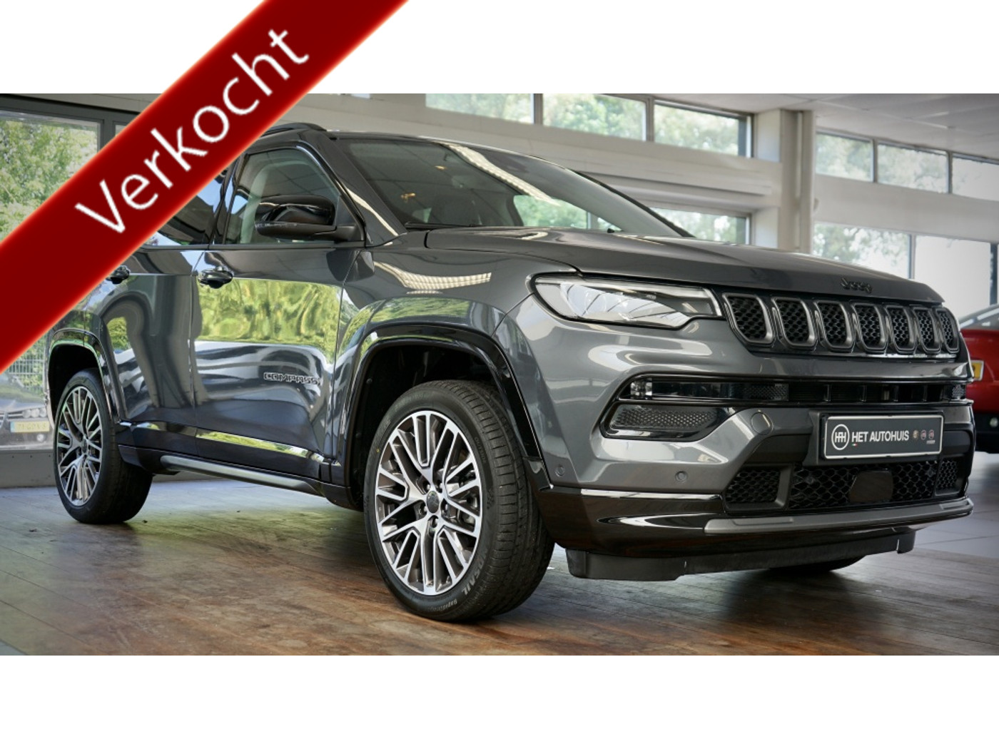 Jeep Compass 1.5T e-Hybrid Summit | Leder | Clima | Cruise | 2025 - voorkant