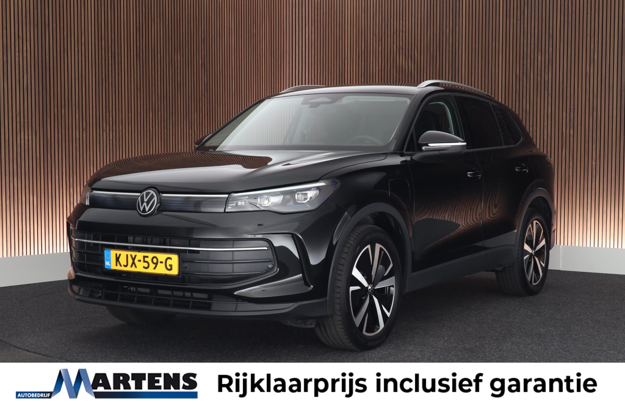 Volkswagen Tiguan 1.5 204pk eHybrid Life Edition 2025 - voorkant