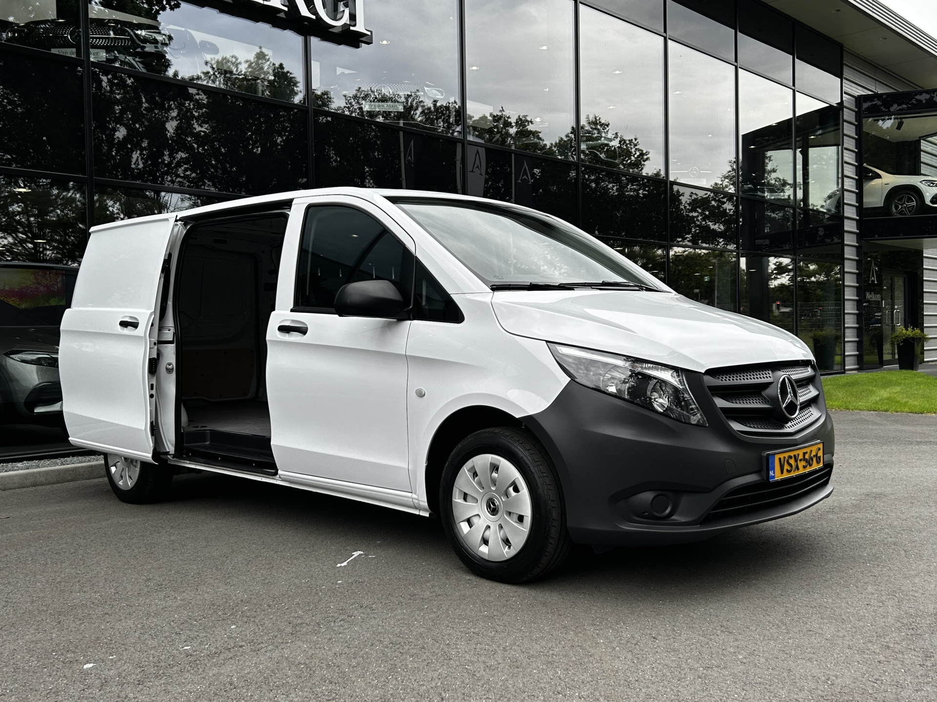 Foto van Mercedes-Benz Vito