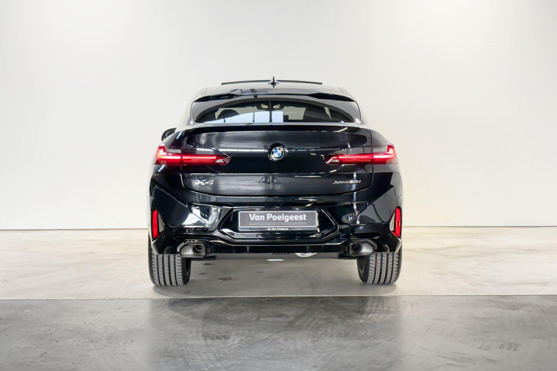 Foto van BMW X4 Xdrive30i