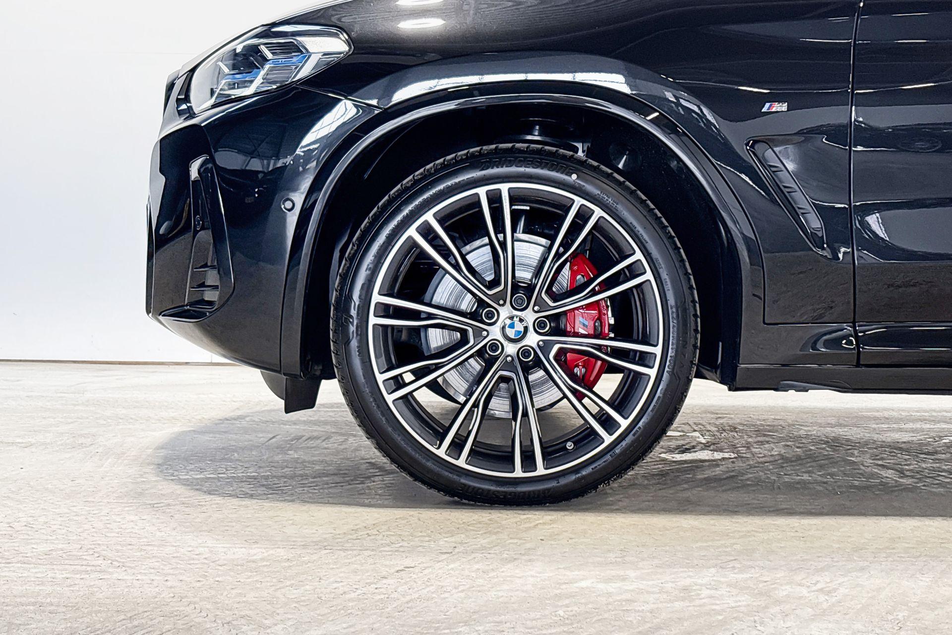 Foto van BMW X4 Xdrive30i