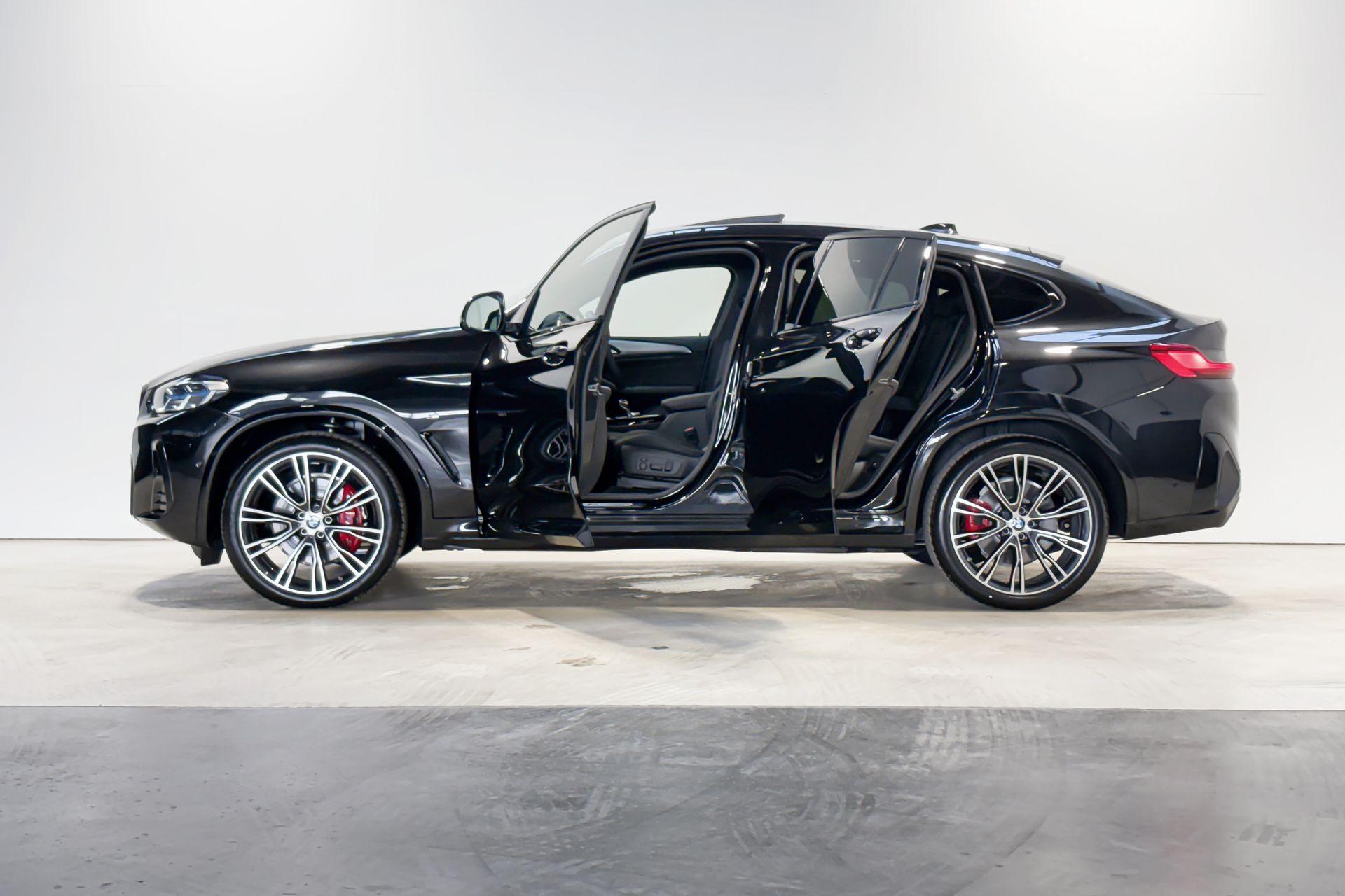 Foto van BMW X4 Xdrive30i