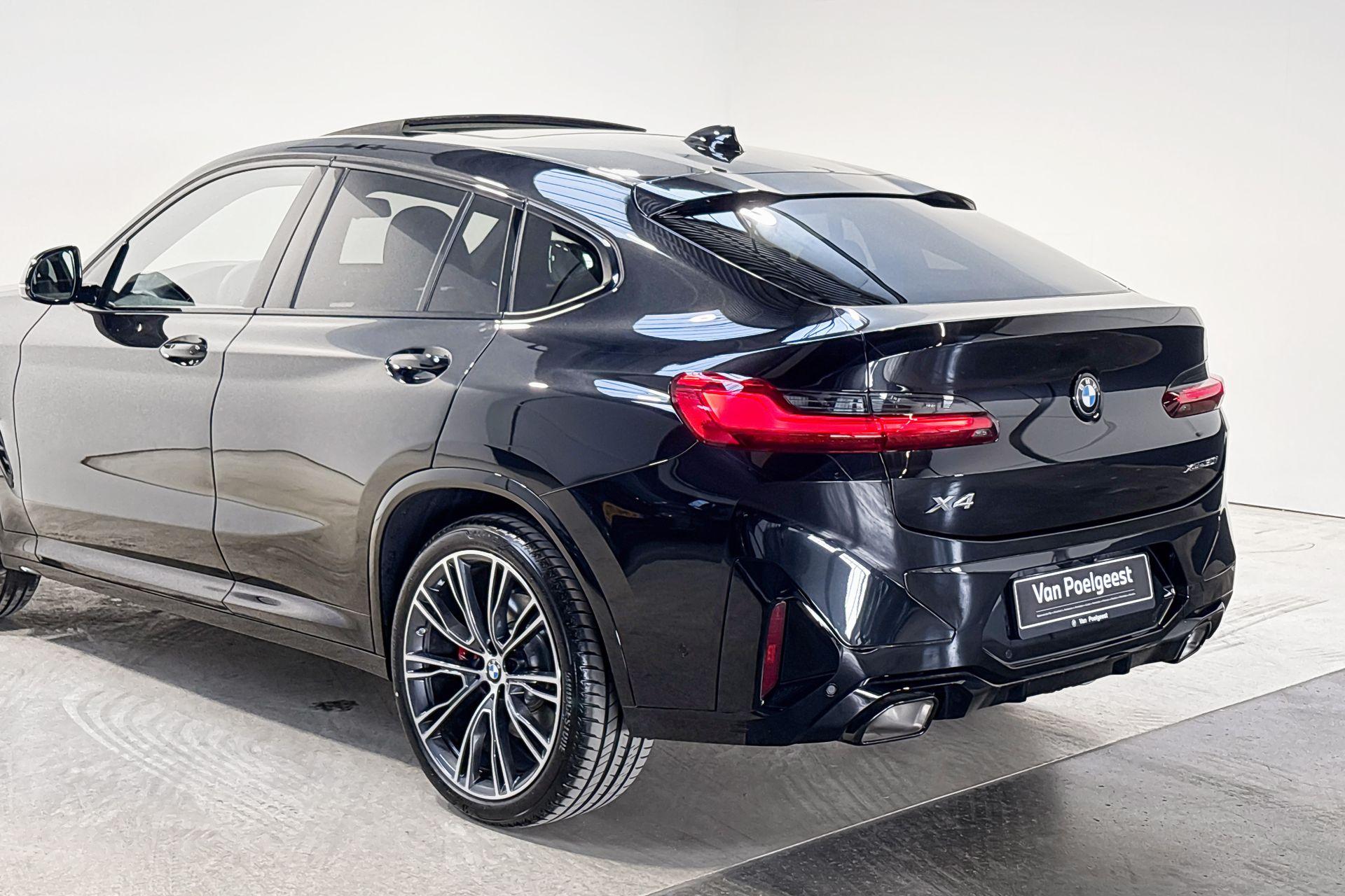 Foto van BMW X4 Xdrive30i