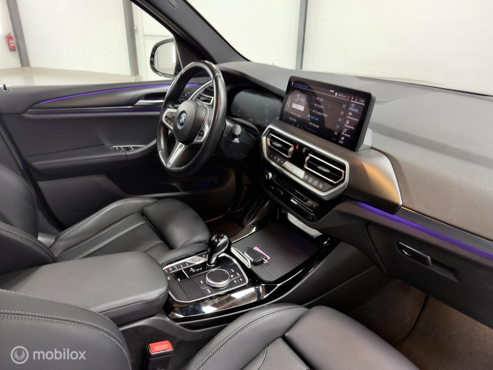 Foto van BMW X3 Xdrive30e