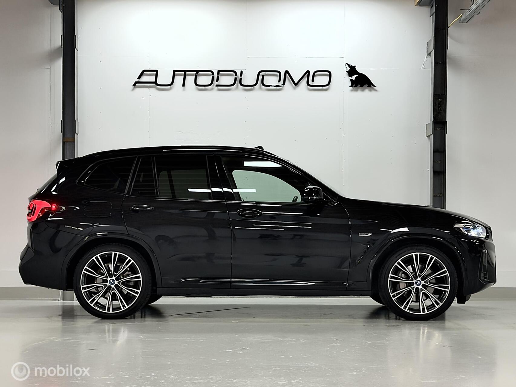 Foto van BMW X3 Xdrive30e