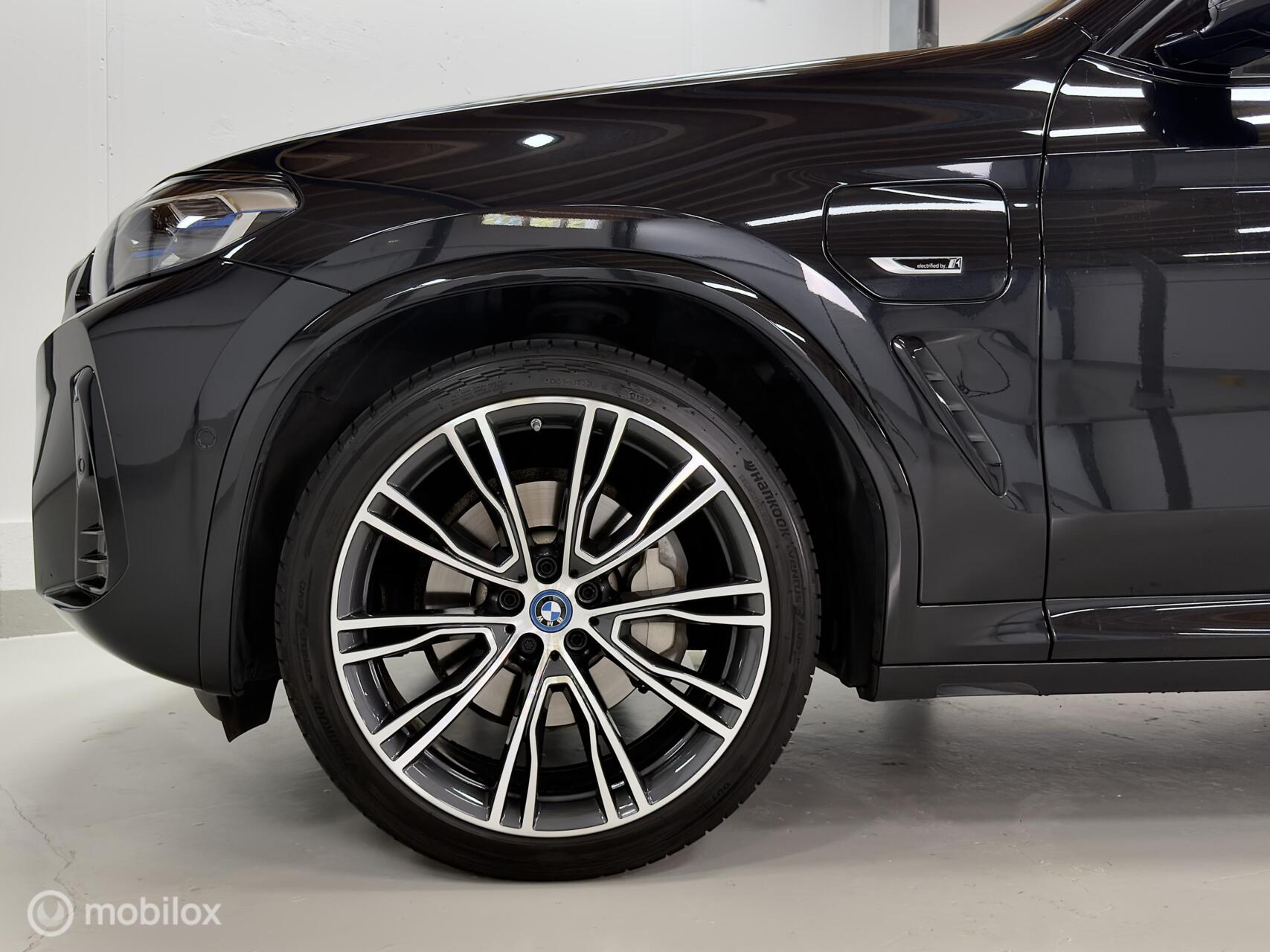 Foto van BMW X3 Xdrive30e