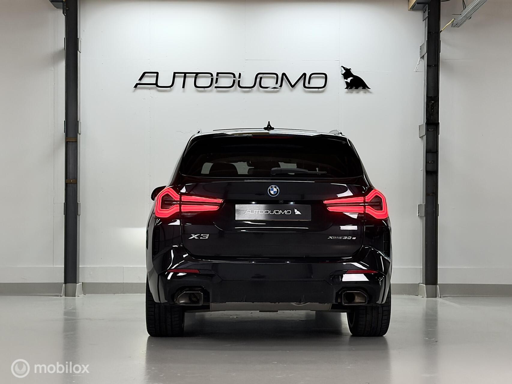 Foto van BMW X3 Xdrive30e