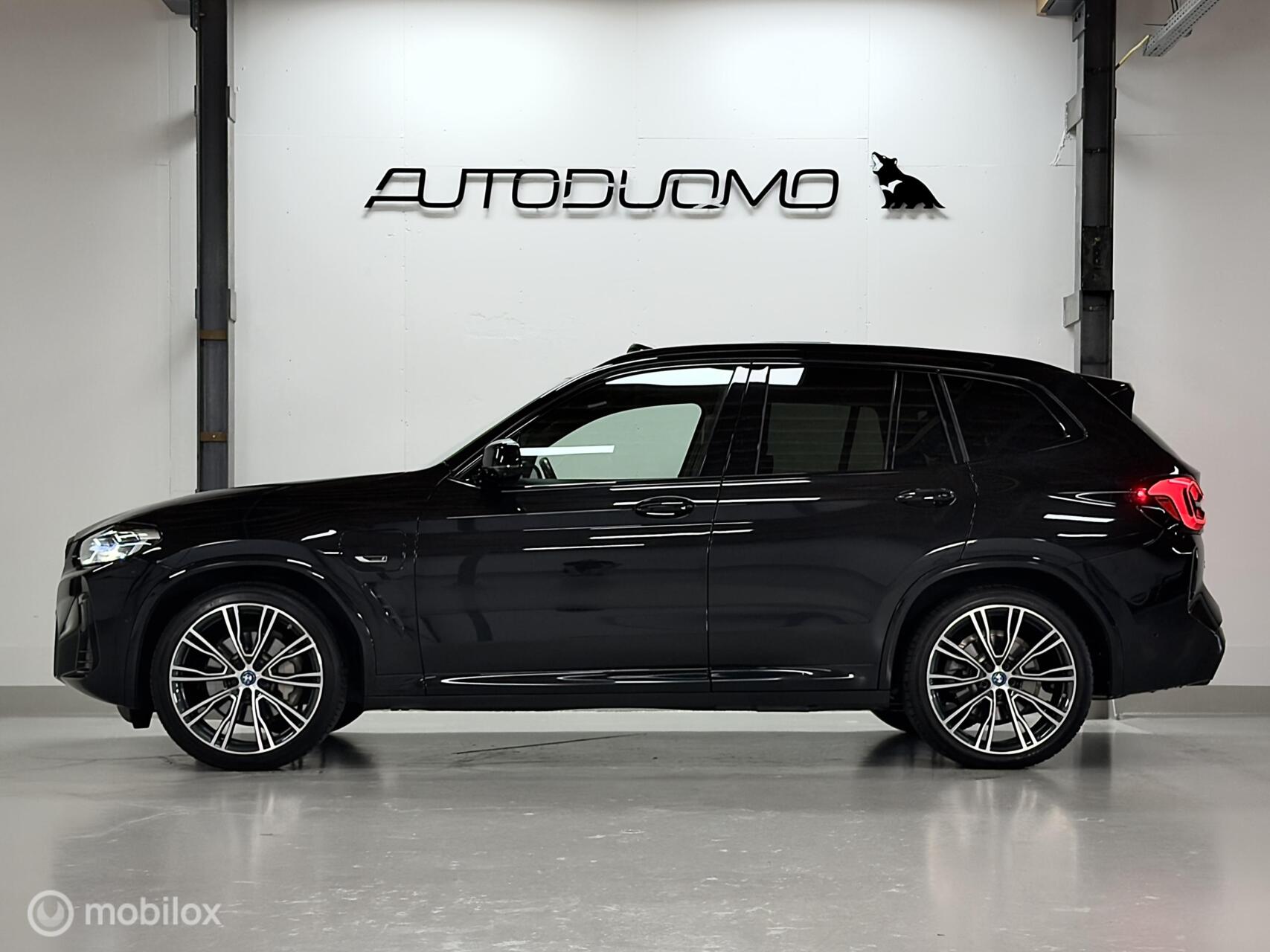 Foto van BMW X3 Xdrive30e