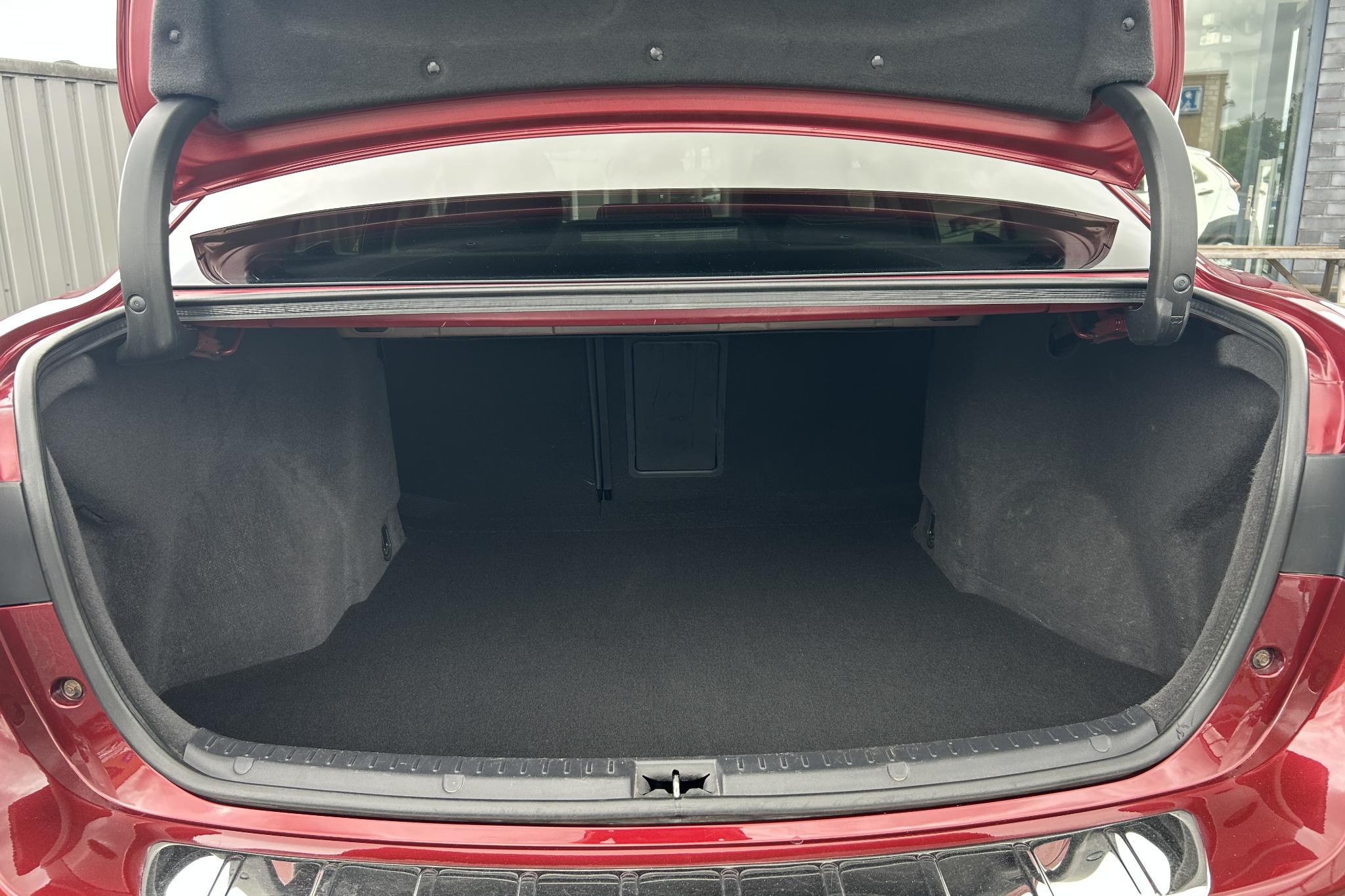 Foto van Toyota Avensis