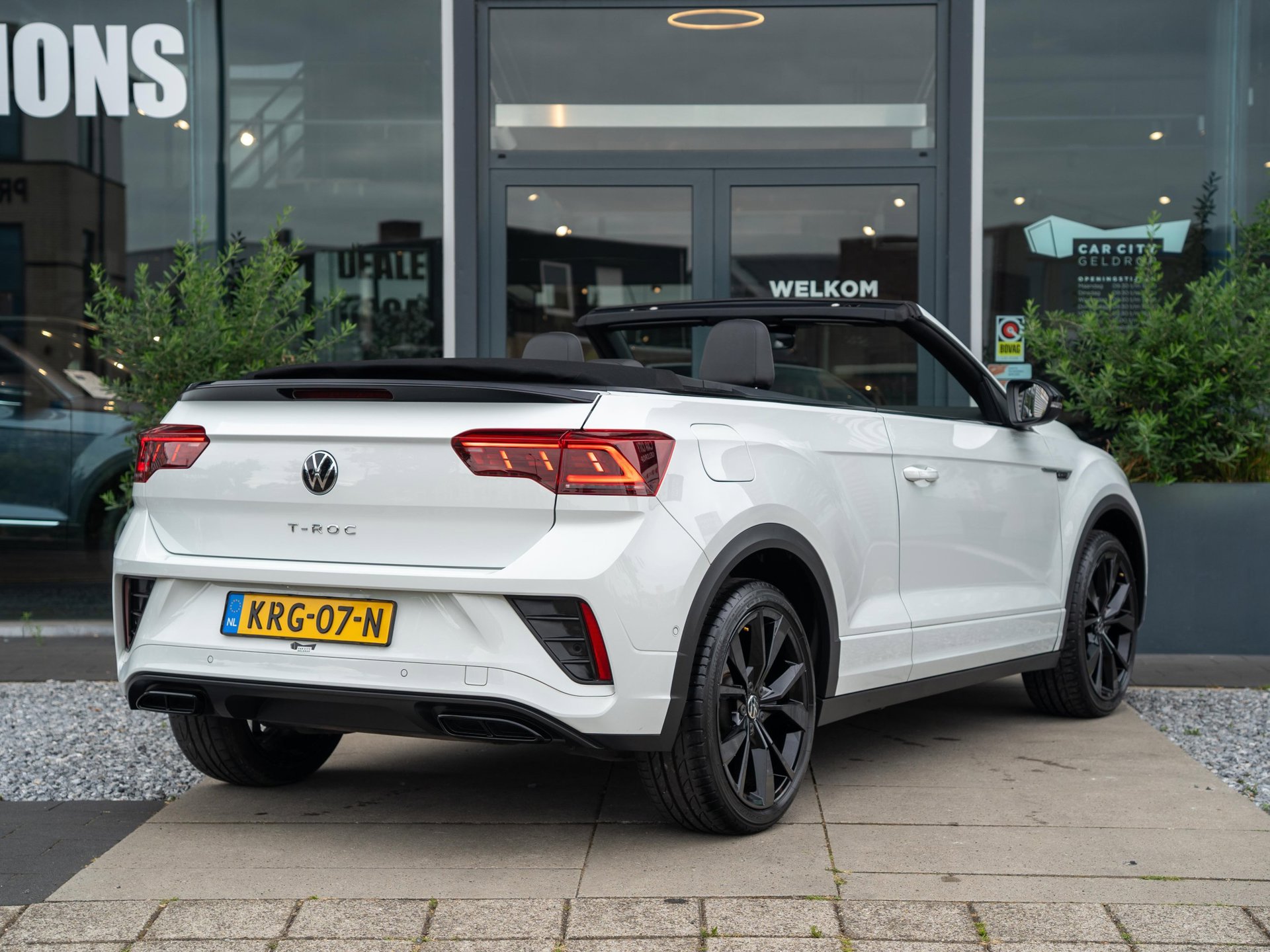 Foto van Volkswagen T-roc Cabrio