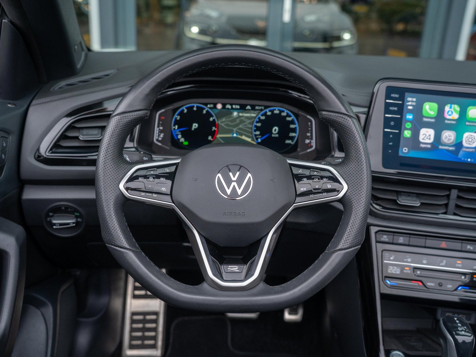Foto van Volkswagen T-roc Cabrio