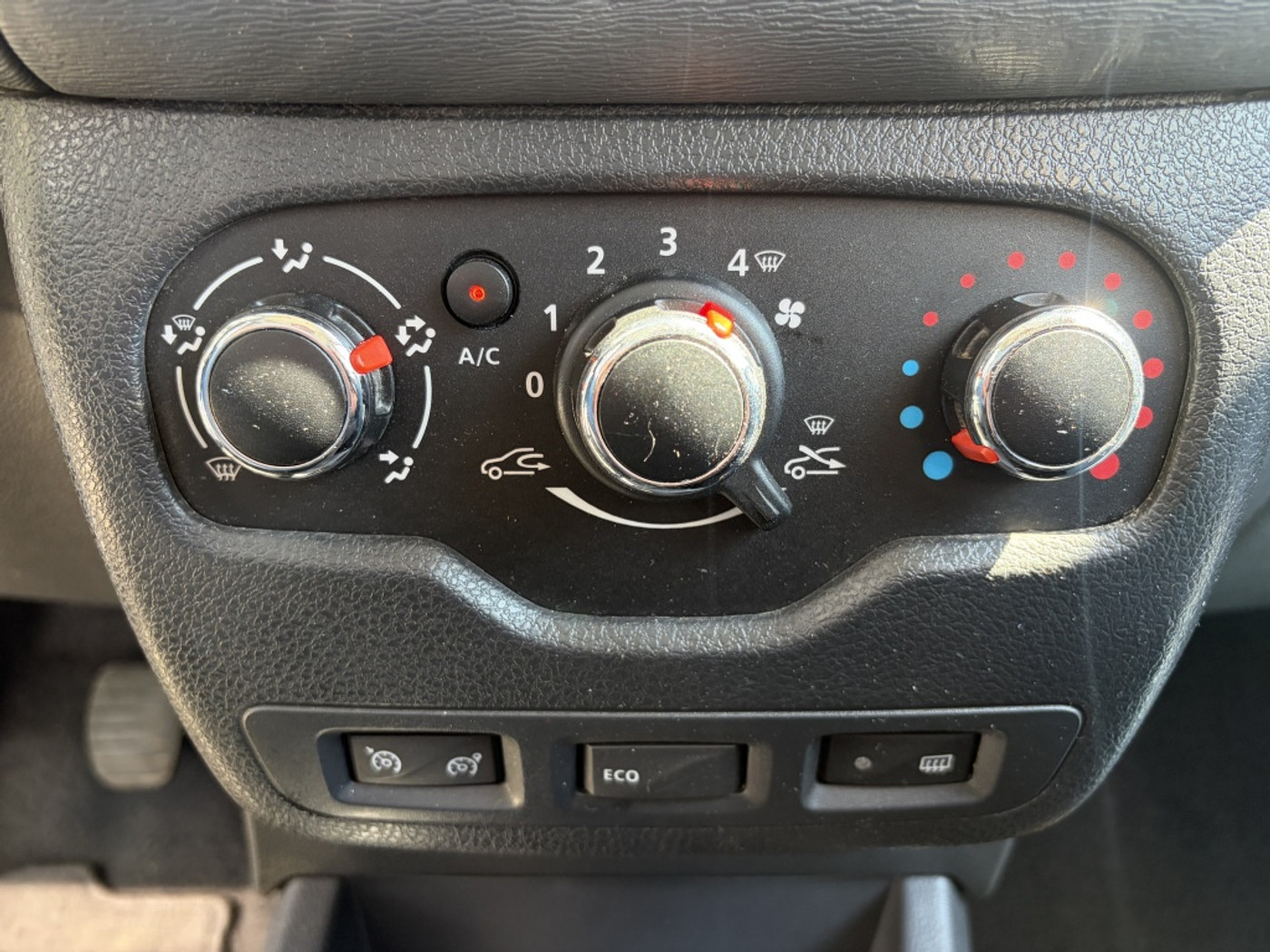 Foto van Dacia Lodgy
