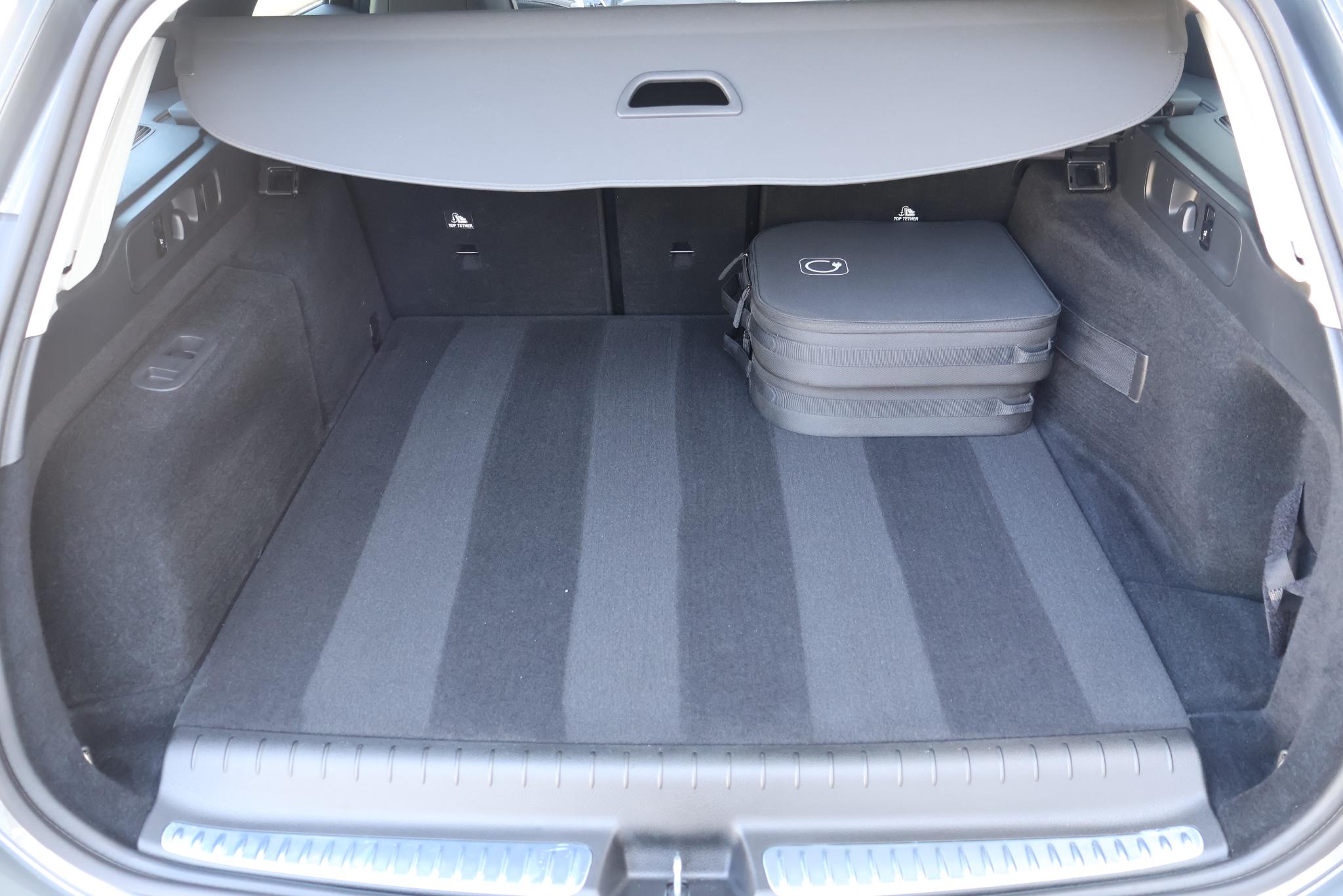 Foto van Mercedes-Benz C 300 E