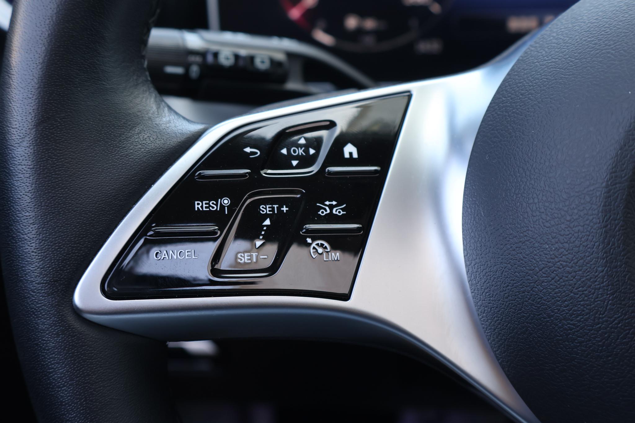 Foto van Mercedes-Benz C 300 E