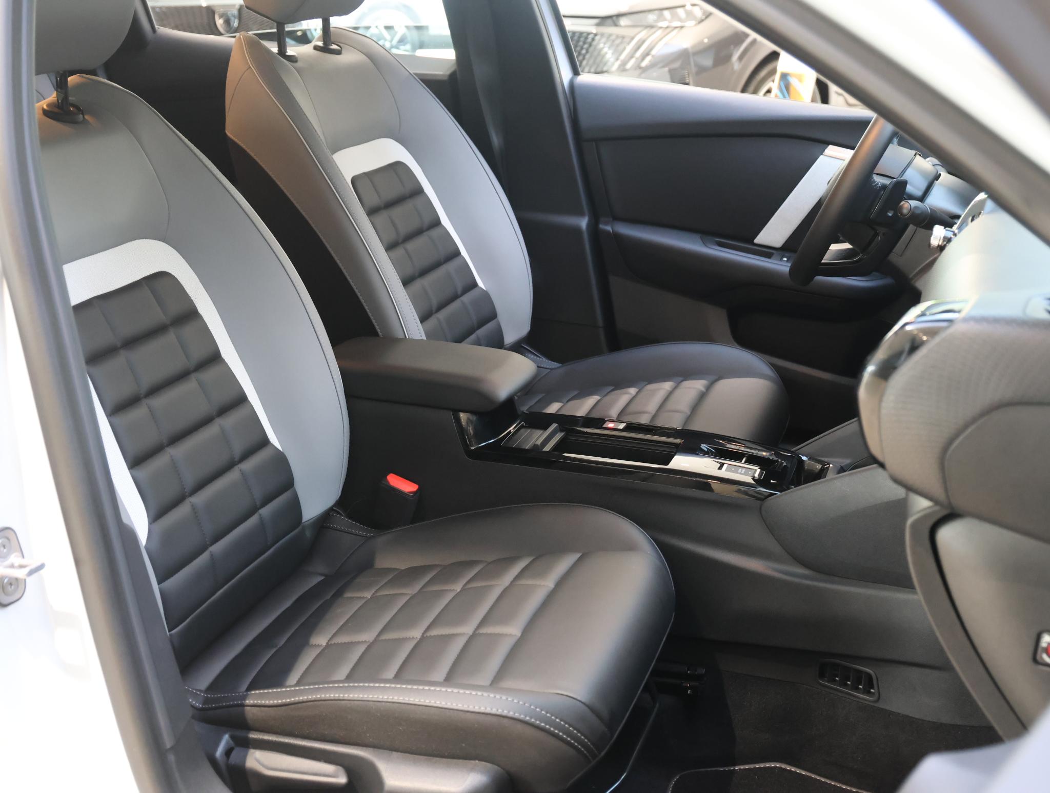Foto van Citroen C4