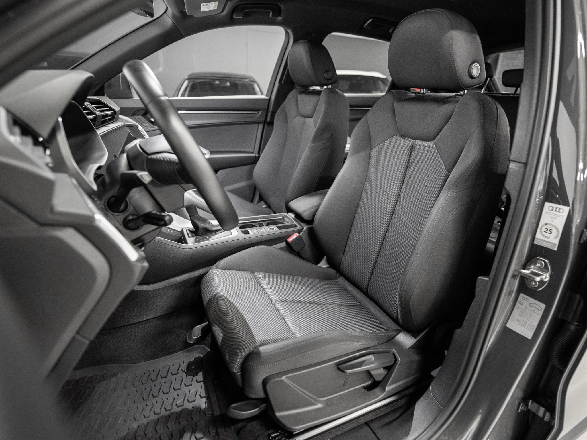 Foto van Audi Q3 E-tron