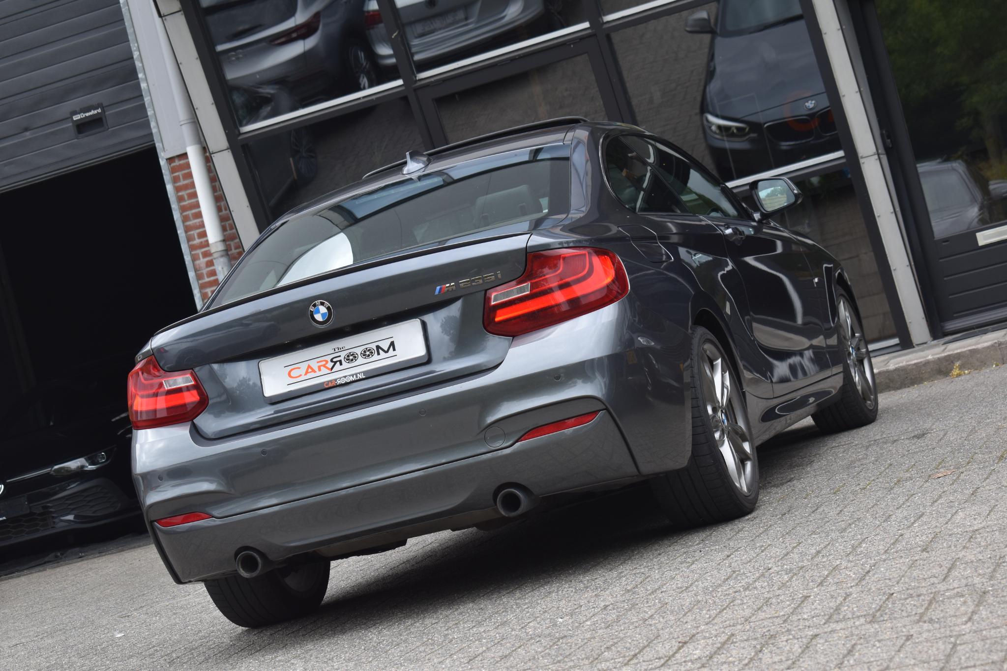 Foto van BMW M235i
