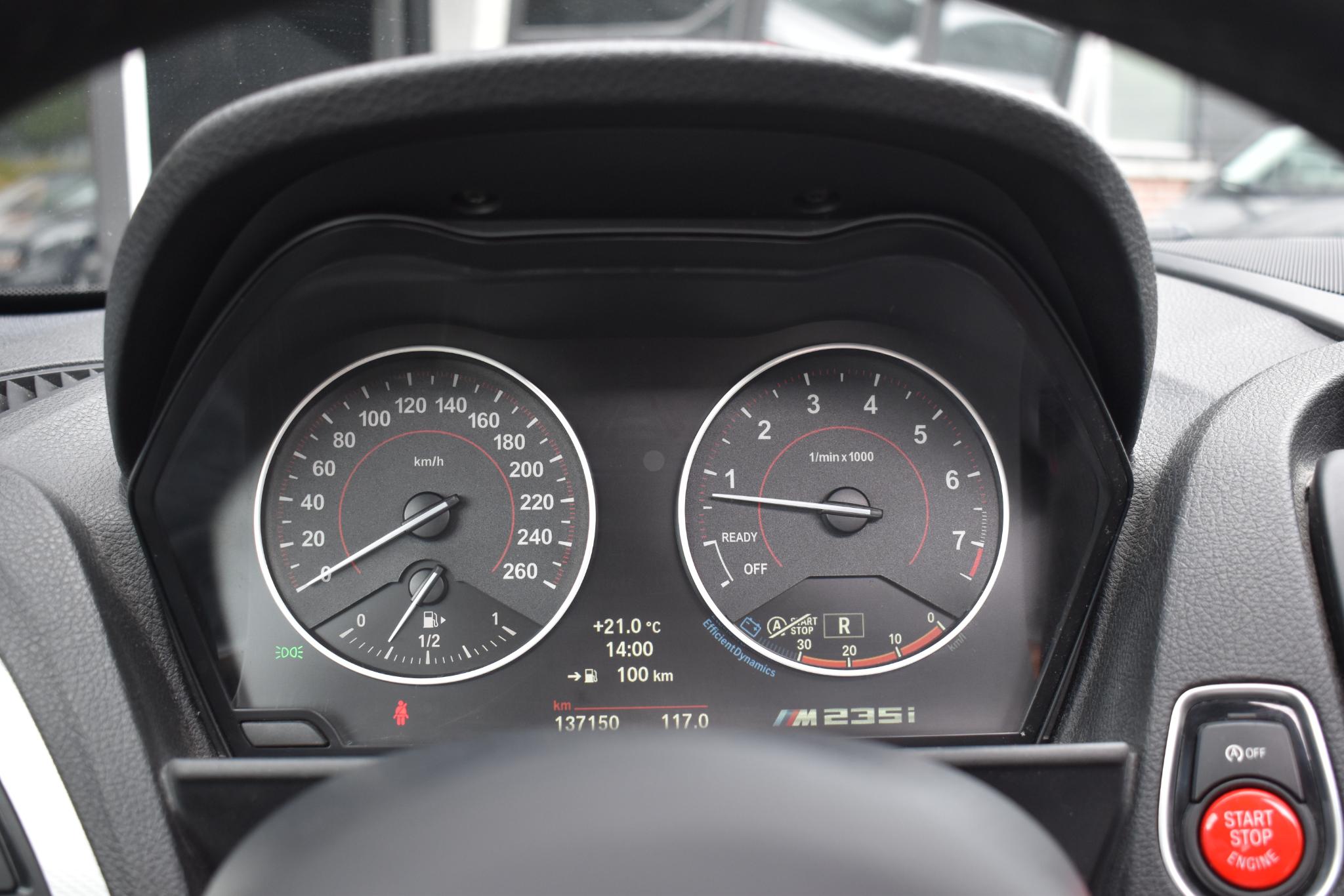 Foto van BMW M235i