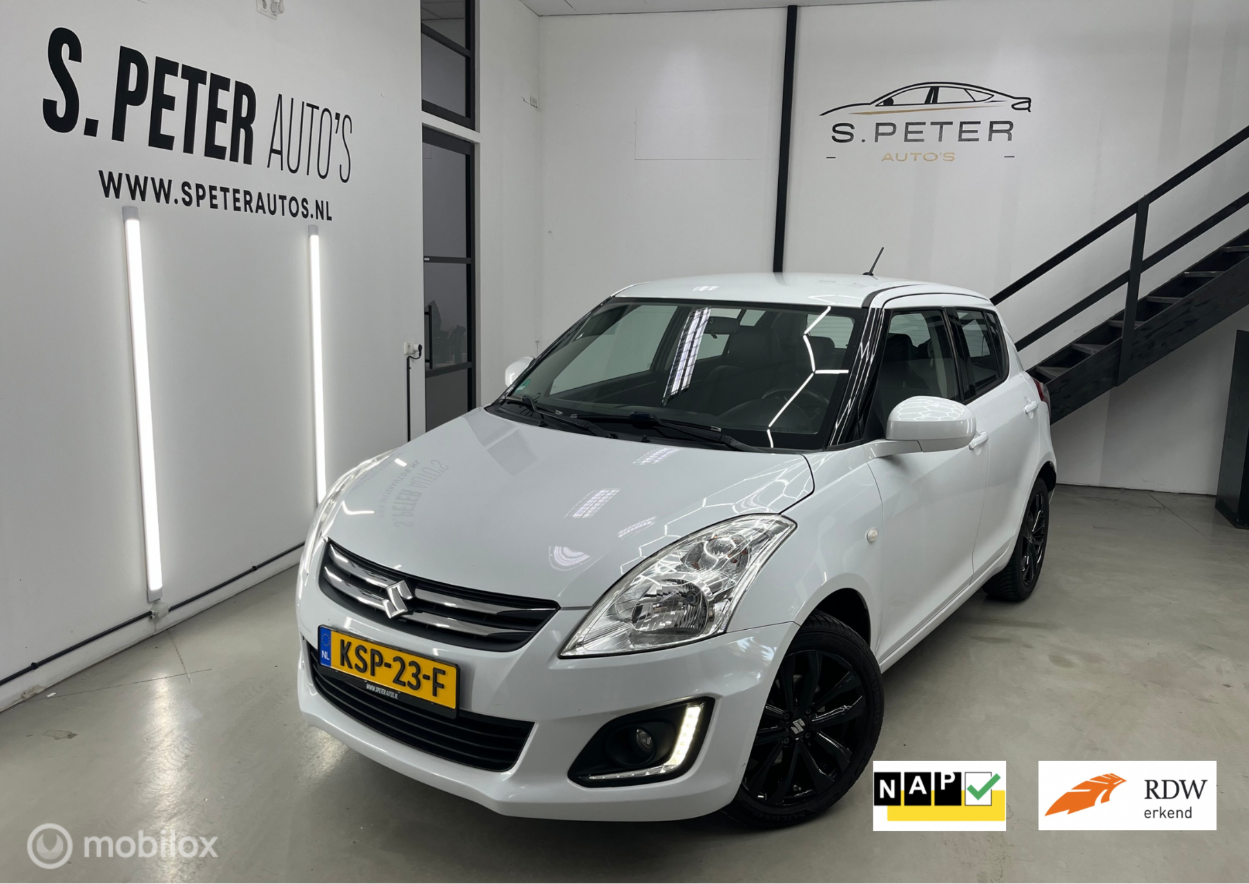 Suzuki Swift 1.2 Exclusive EASSS 2016 - voorkant
