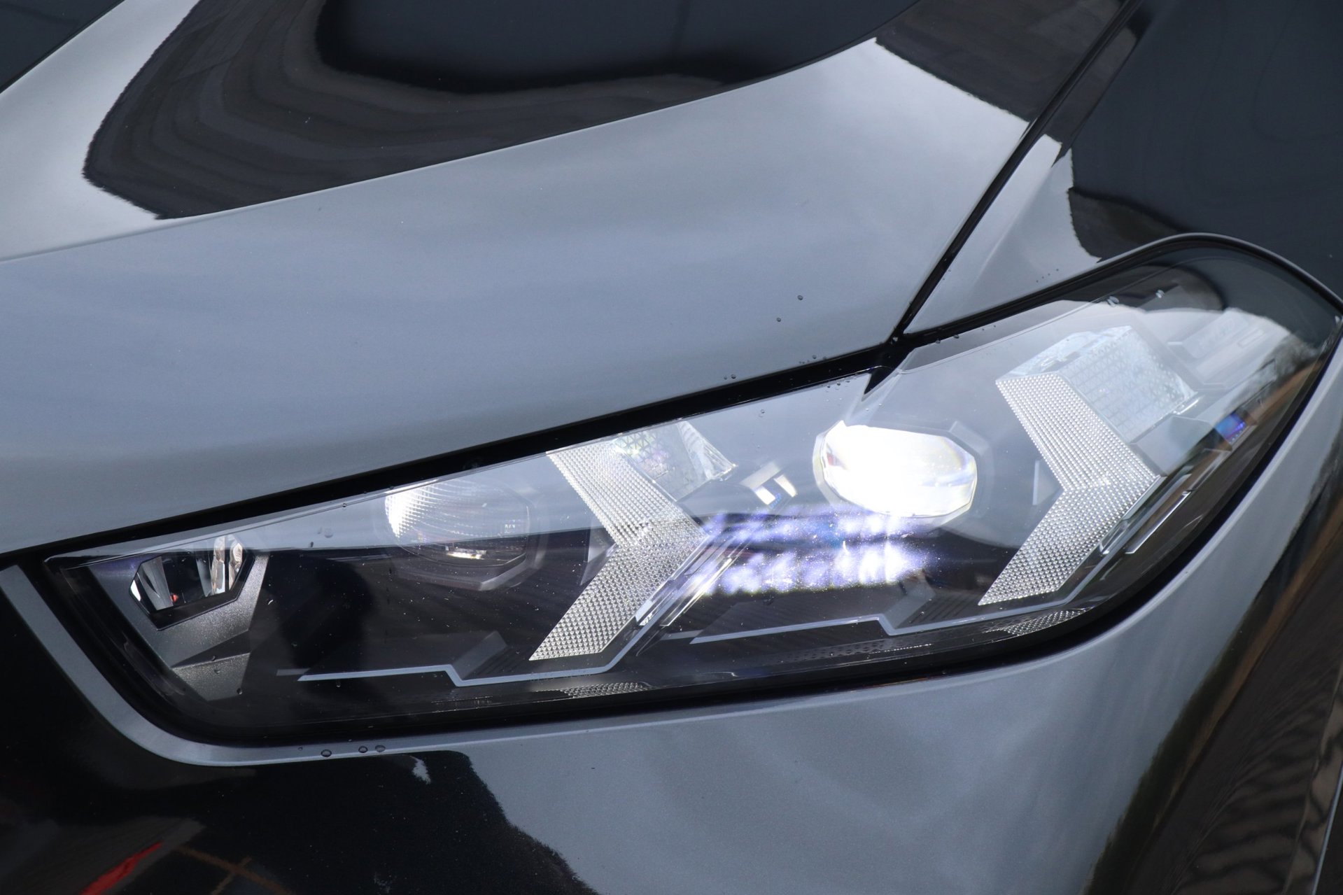 Foto van BMW X5 Xdrive50e