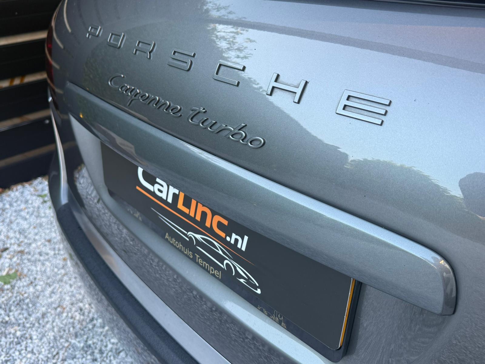 Foto van Porsche Cayenne Turbo