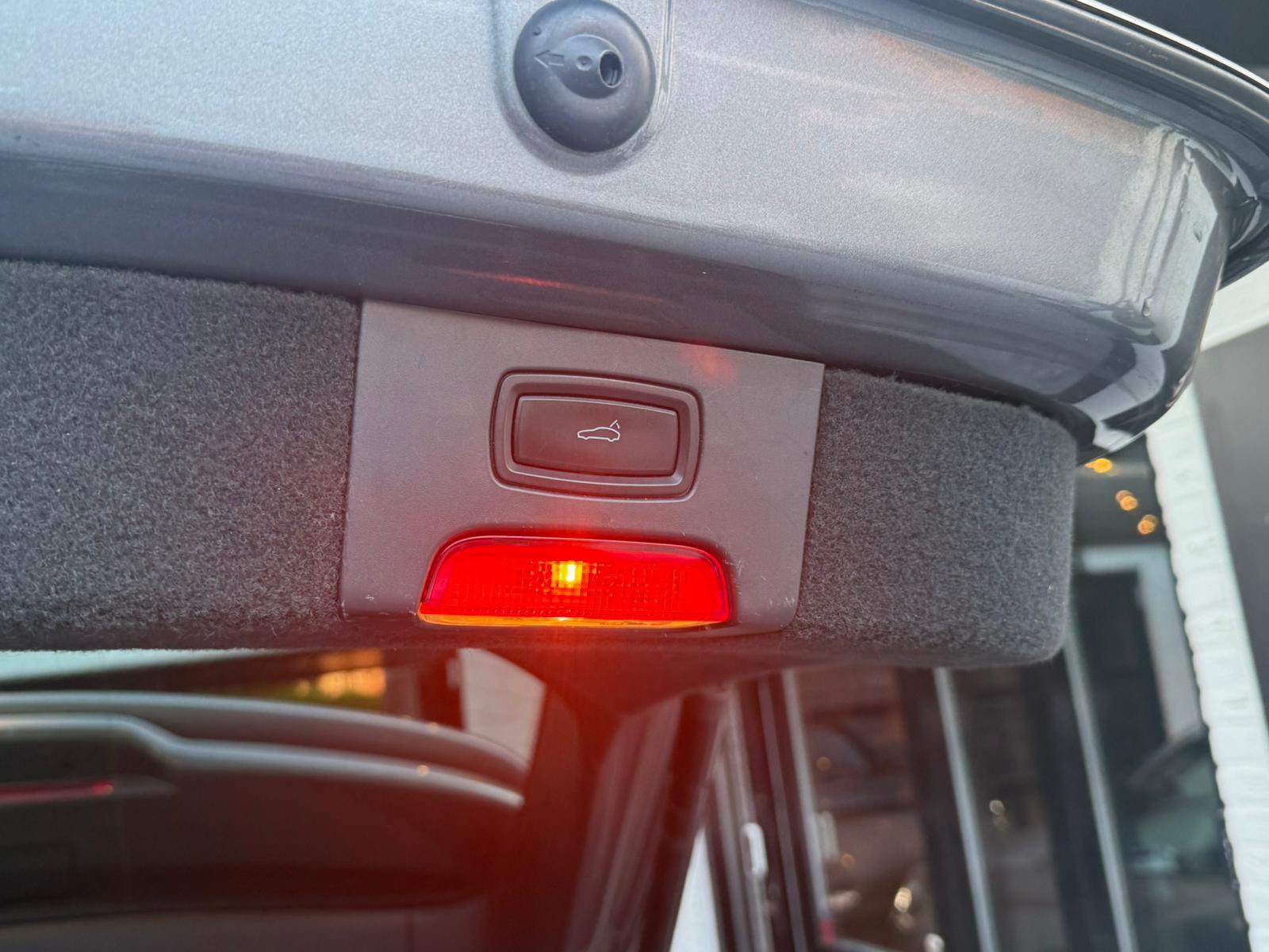 Foto van Porsche Cayenne Turbo