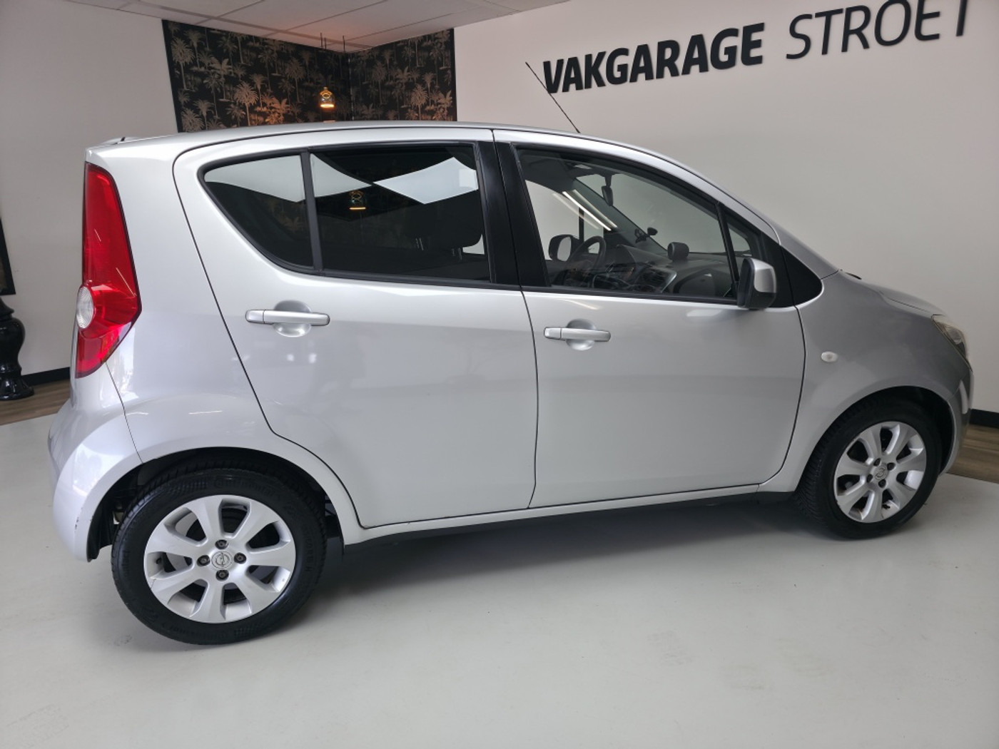 Foto van Opel Agila