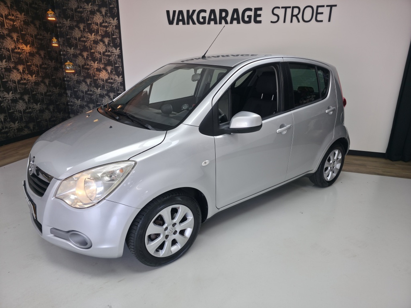Foto van Opel Agila