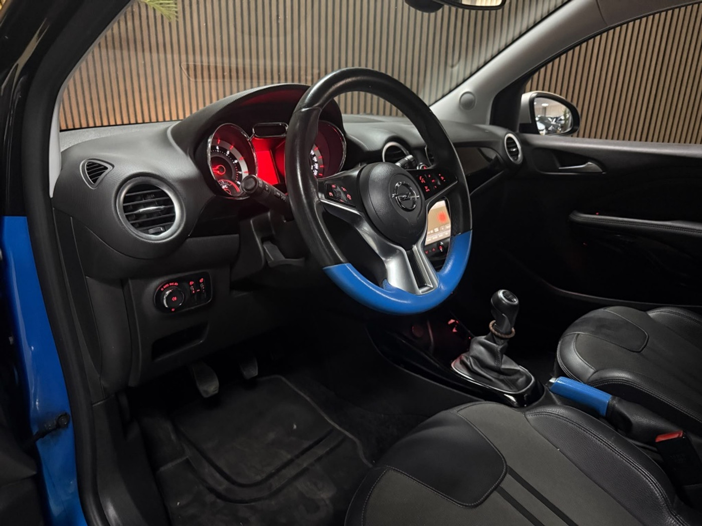Foto van Opel Adam