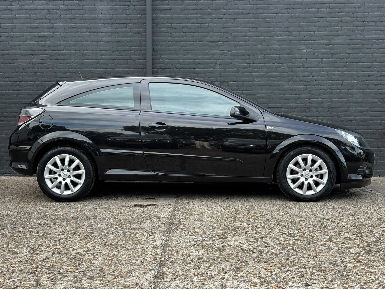 Foto van Opel Astra GTC