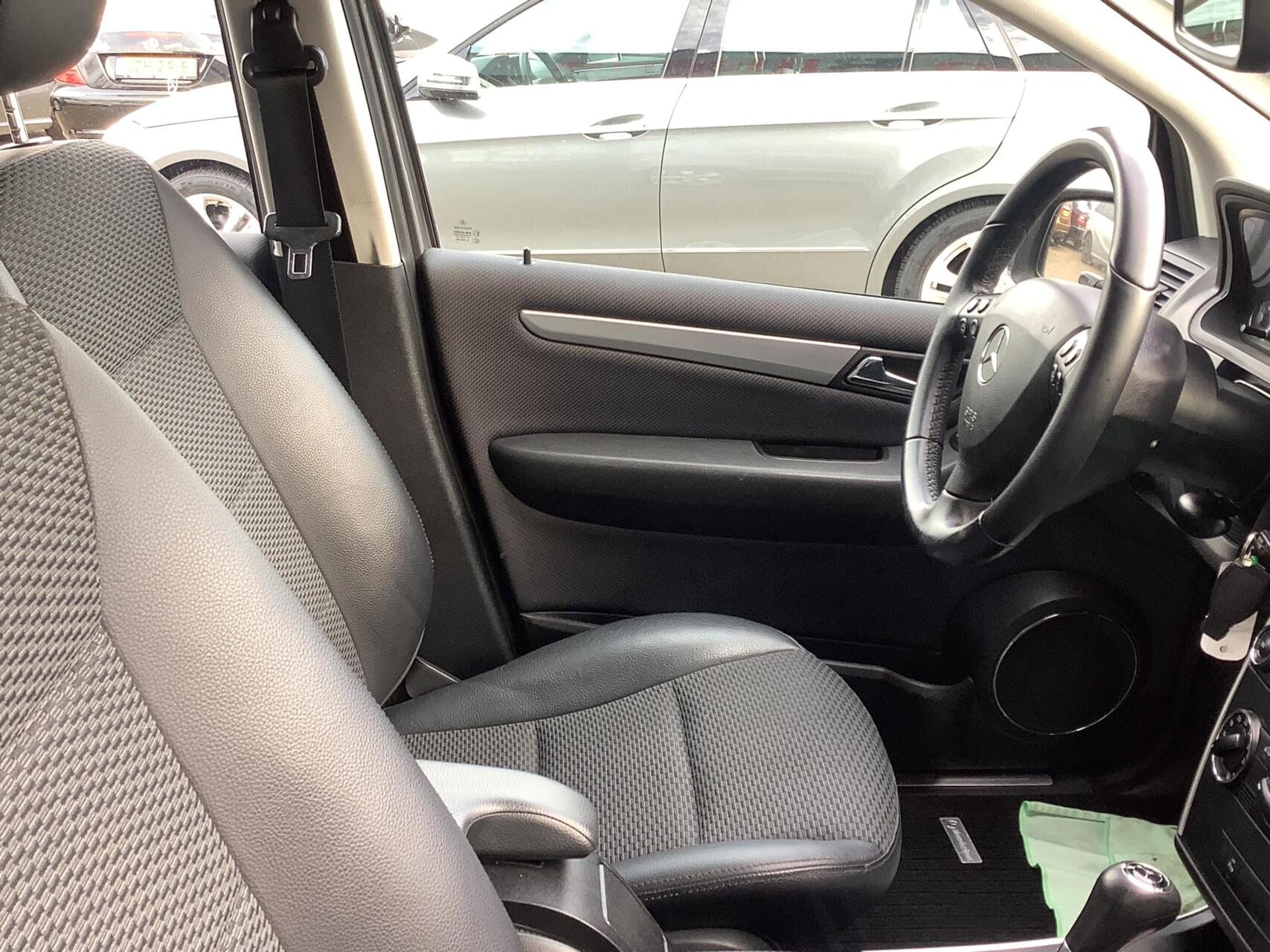 Foto van Mercedes-Benz A 160