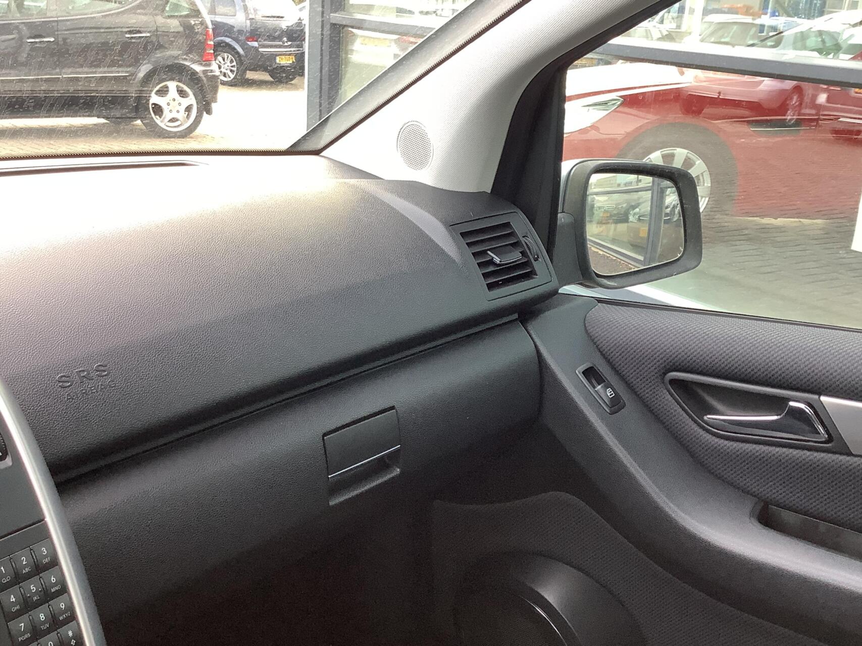 Foto van Mercedes-Benz A 160