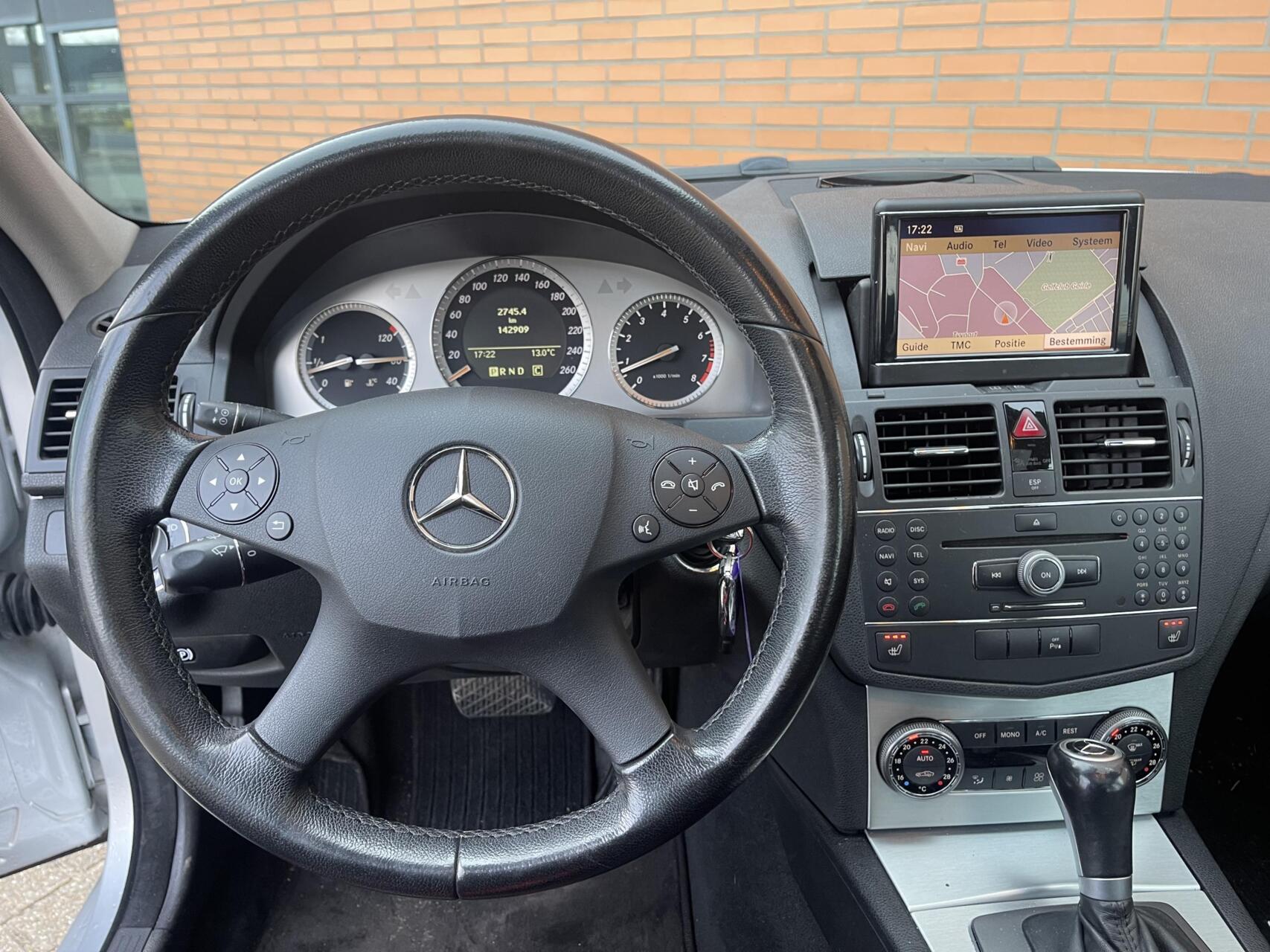 Foto van Mercedes-Benz C 350