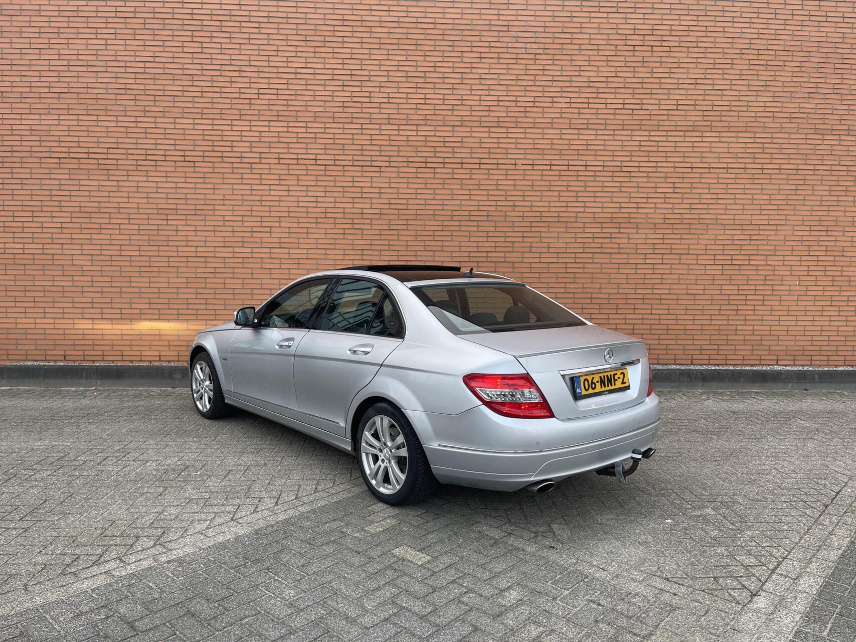 Foto van Mercedes-Benz C 350