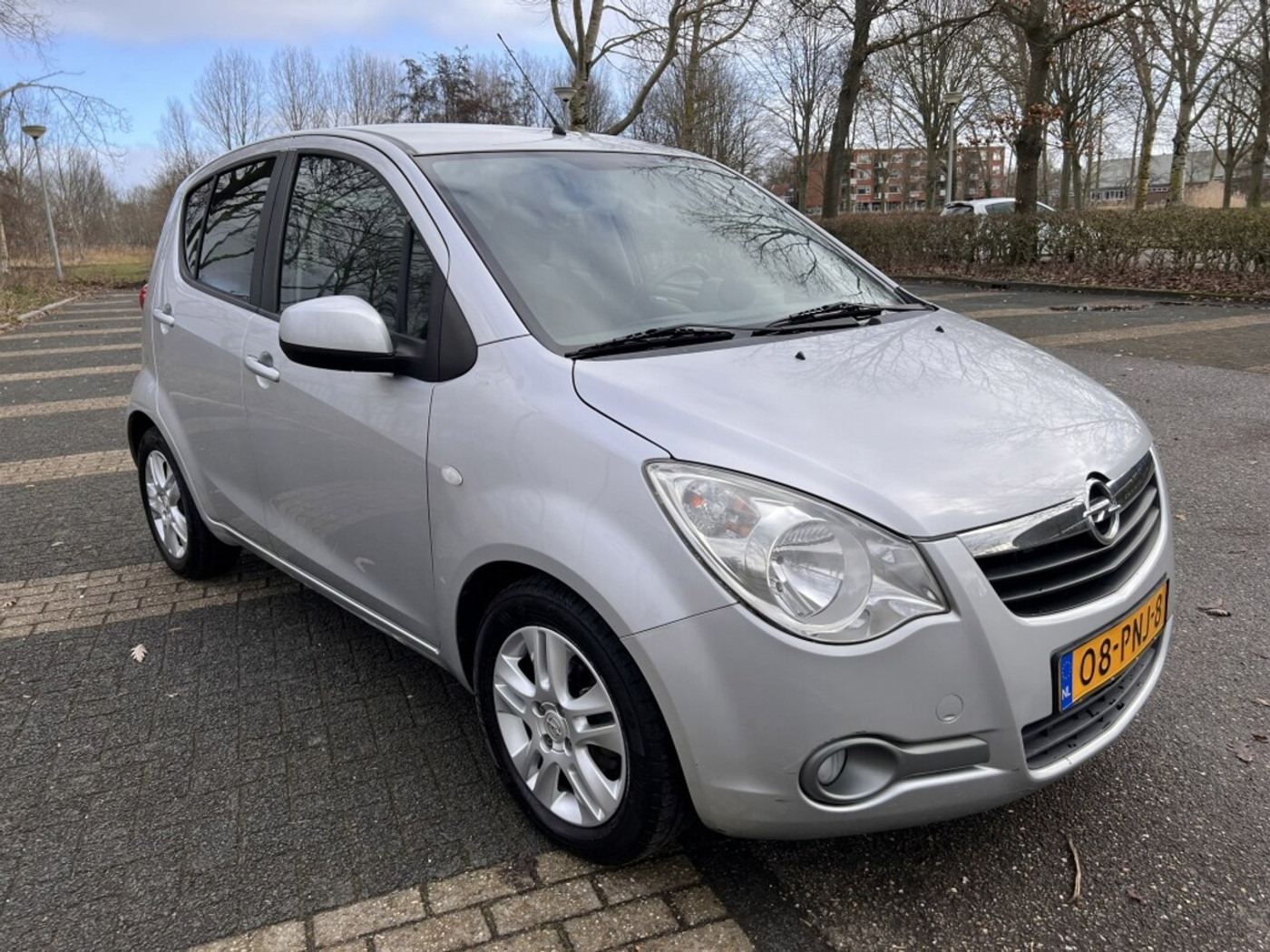 Foto van Opel Agila