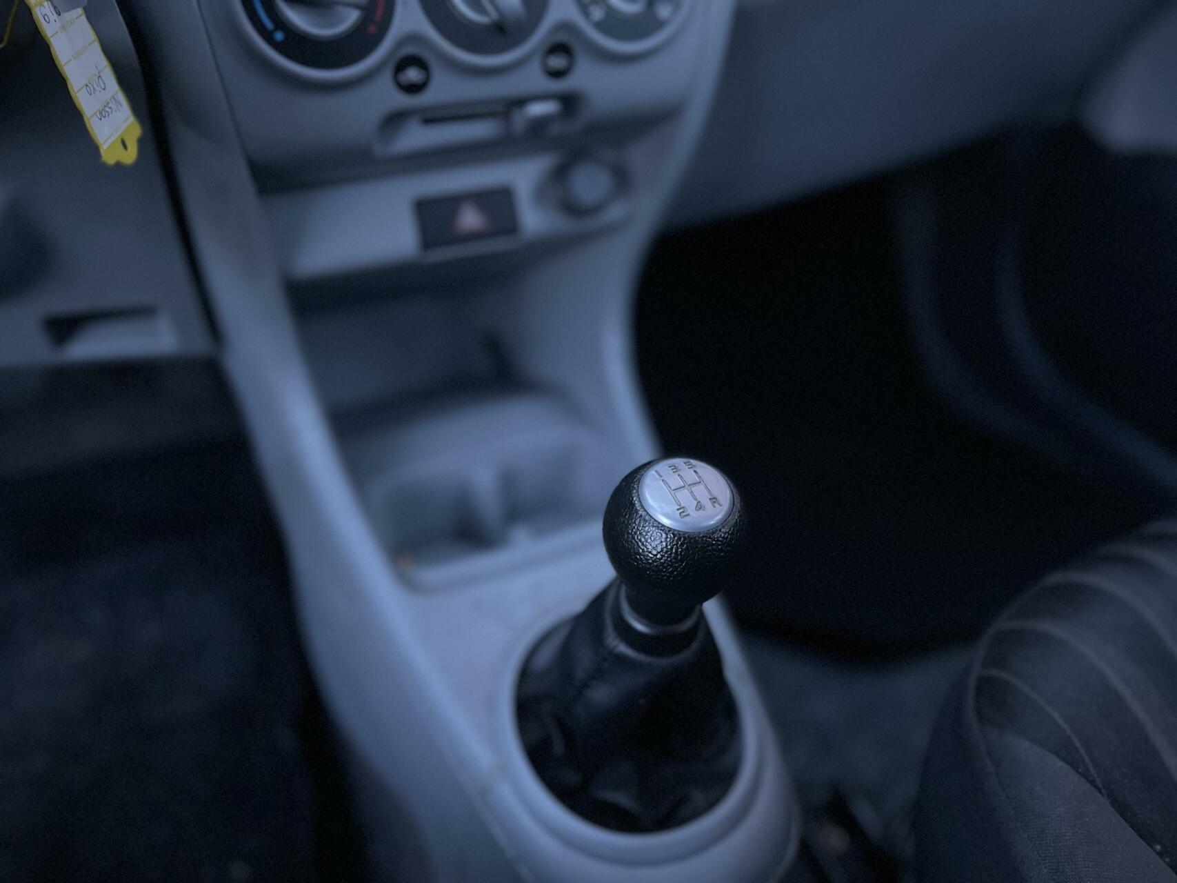 Foto van Nissan Pixo