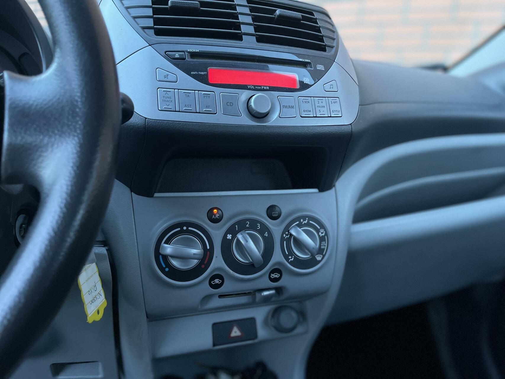 Foto van Nissan Pixo
