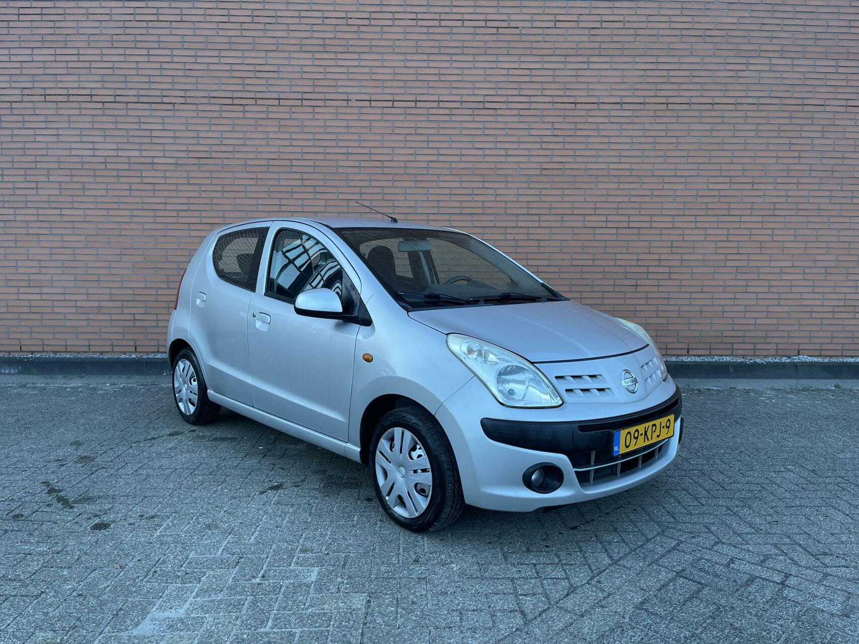 Foto van Nissan Pixo