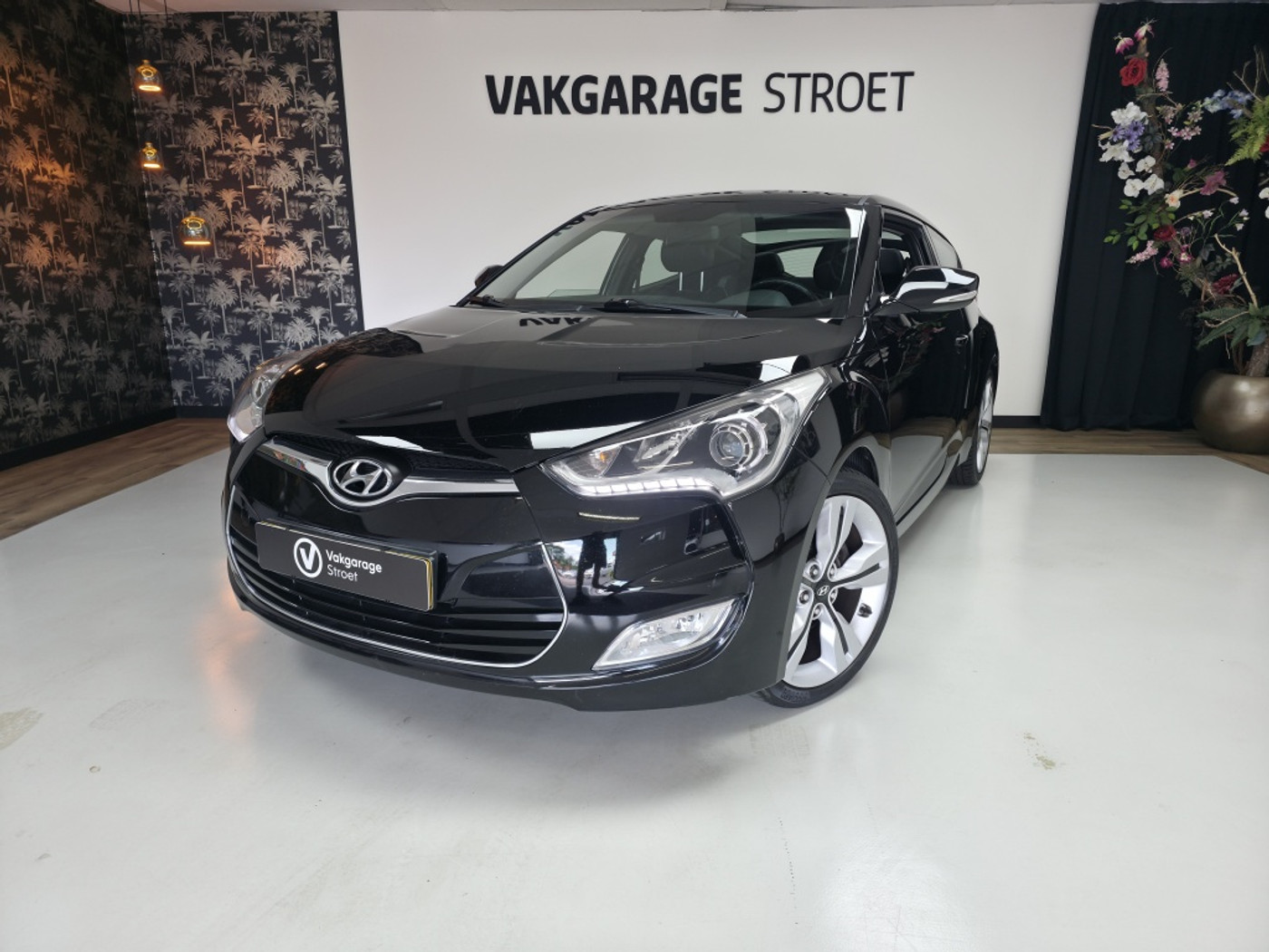 Hyundai Veloster 1.6 GDI i-Catcher | nw koppeling | voll.dealer oh | NL | pano 2013 - voorkant