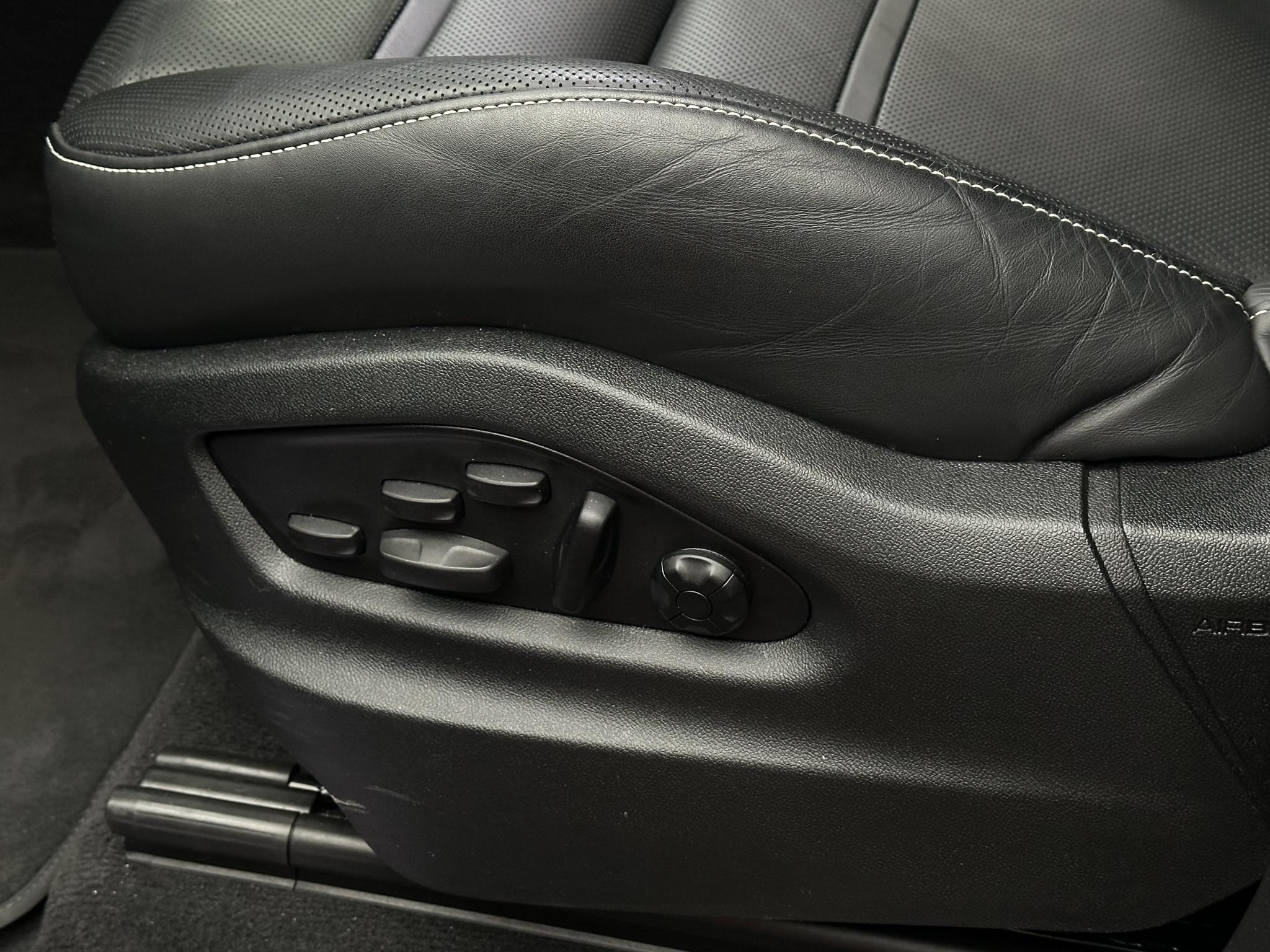 Foto van Porsche Cayenne Turbo E-hybrid