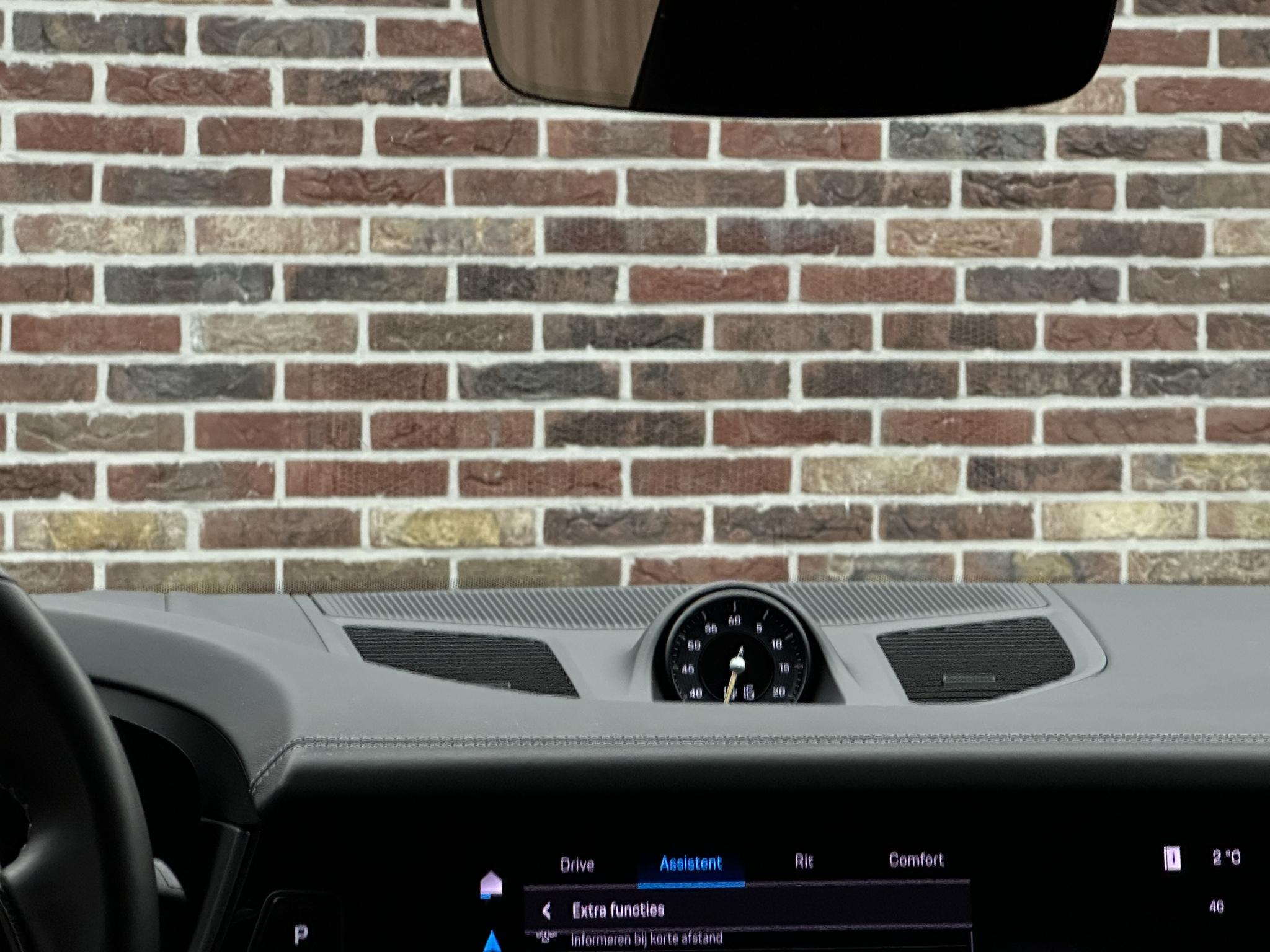 Foto van Porsche Cayenne Turbo E-hybrid