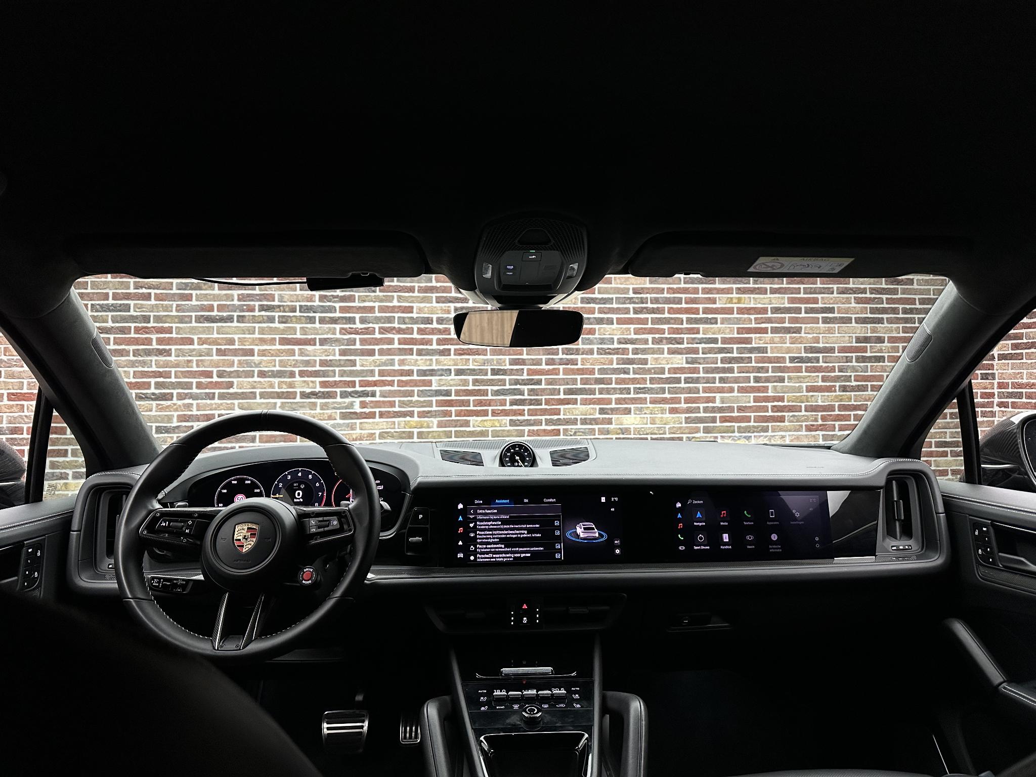 Foto van Porsche Cayenne Turbo E-hybrid