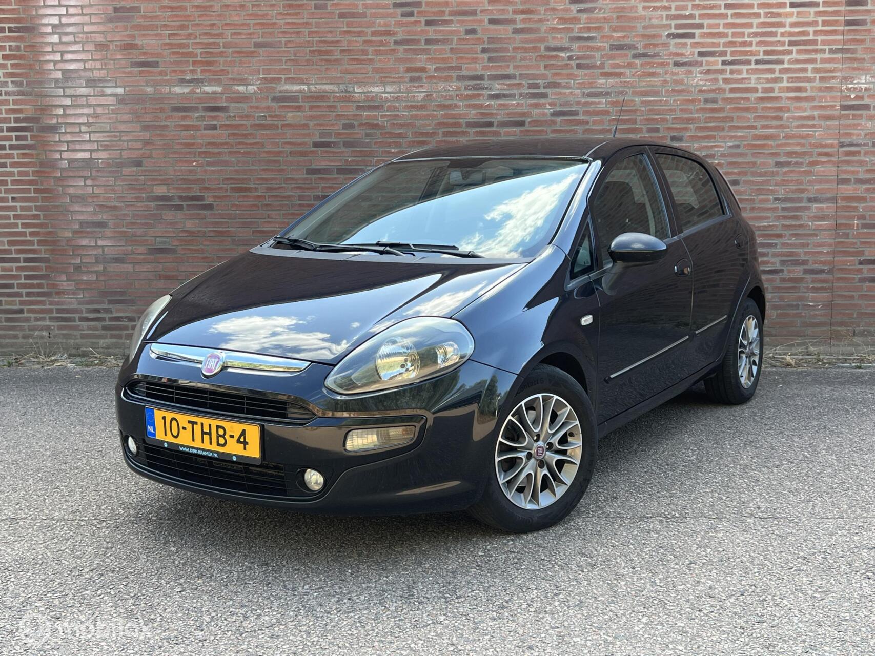 Fiat Fiat Punto 1.3 M-Jet Easy |Nap |LM velgen |Airco 2012 - voorkant
