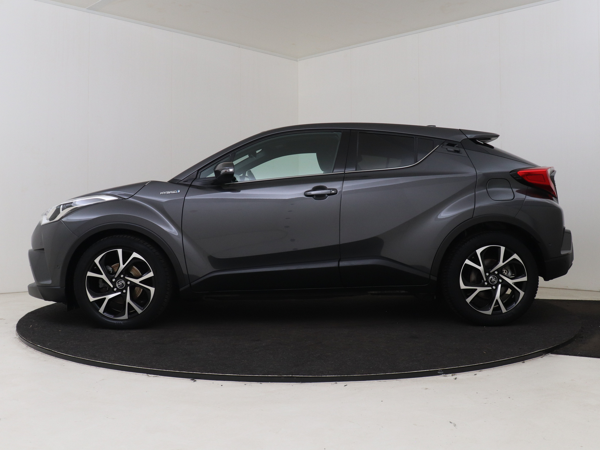 Foto van Toyota Toyota C-hr