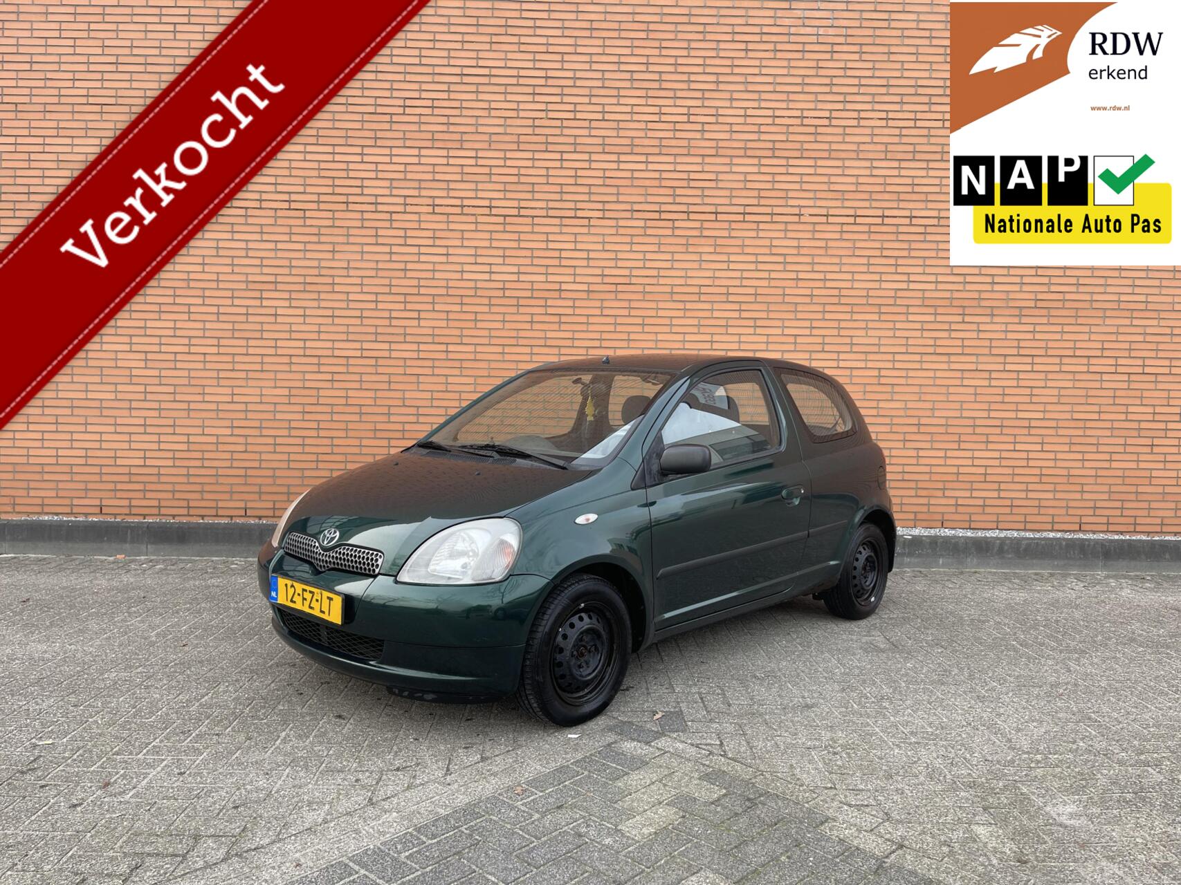 Toyota Toyota Yaris 1.3-16V VVT-i Luna 203DKM | EXPORT | NAP | 3DRS 2000 - voorkant